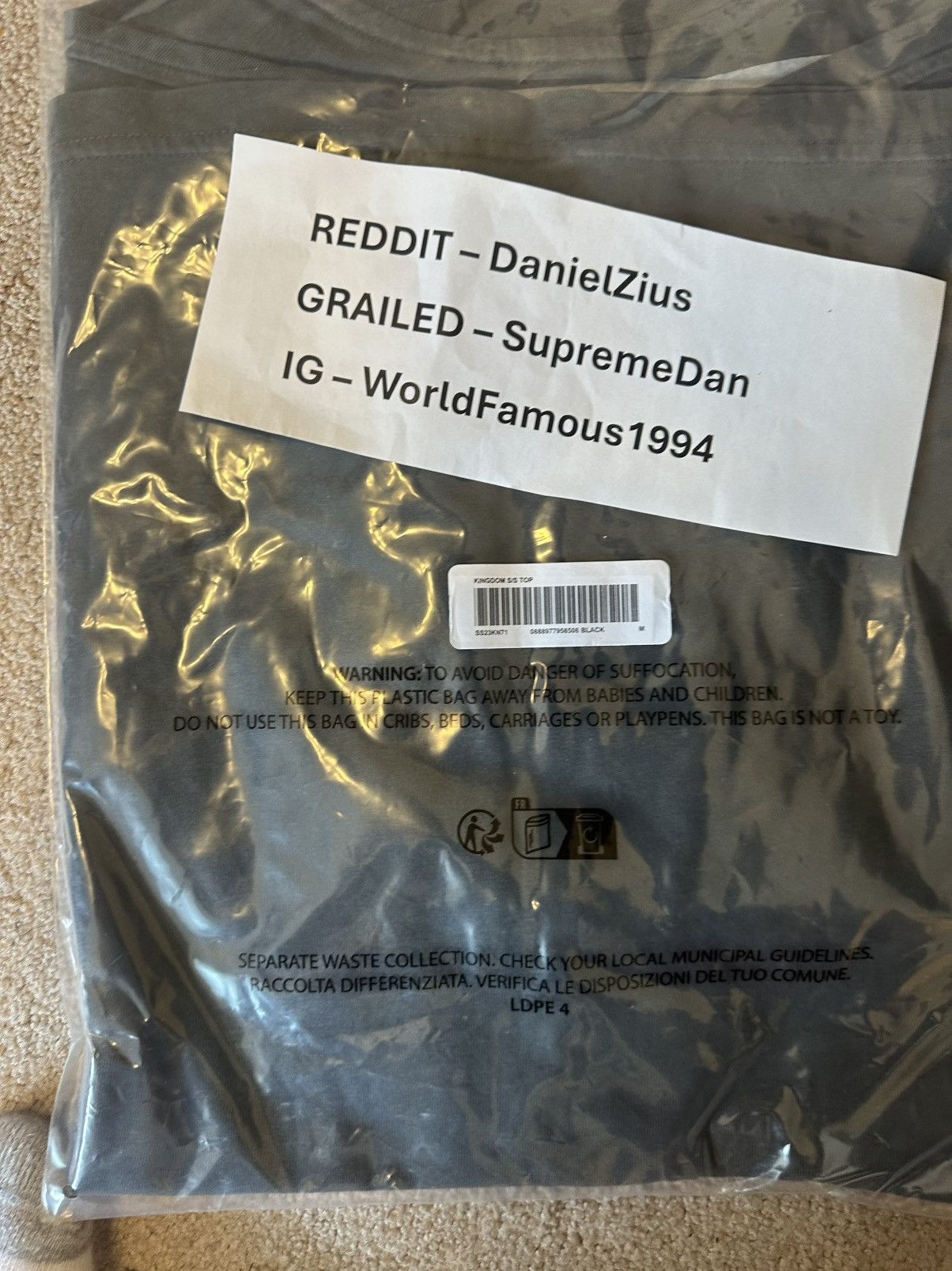 Supreme Supreme Animal Kingdom Short-Sleeve Top 'Dusty Tan' Size US M / EU 48-50 / 2 - 4 Thumbnail