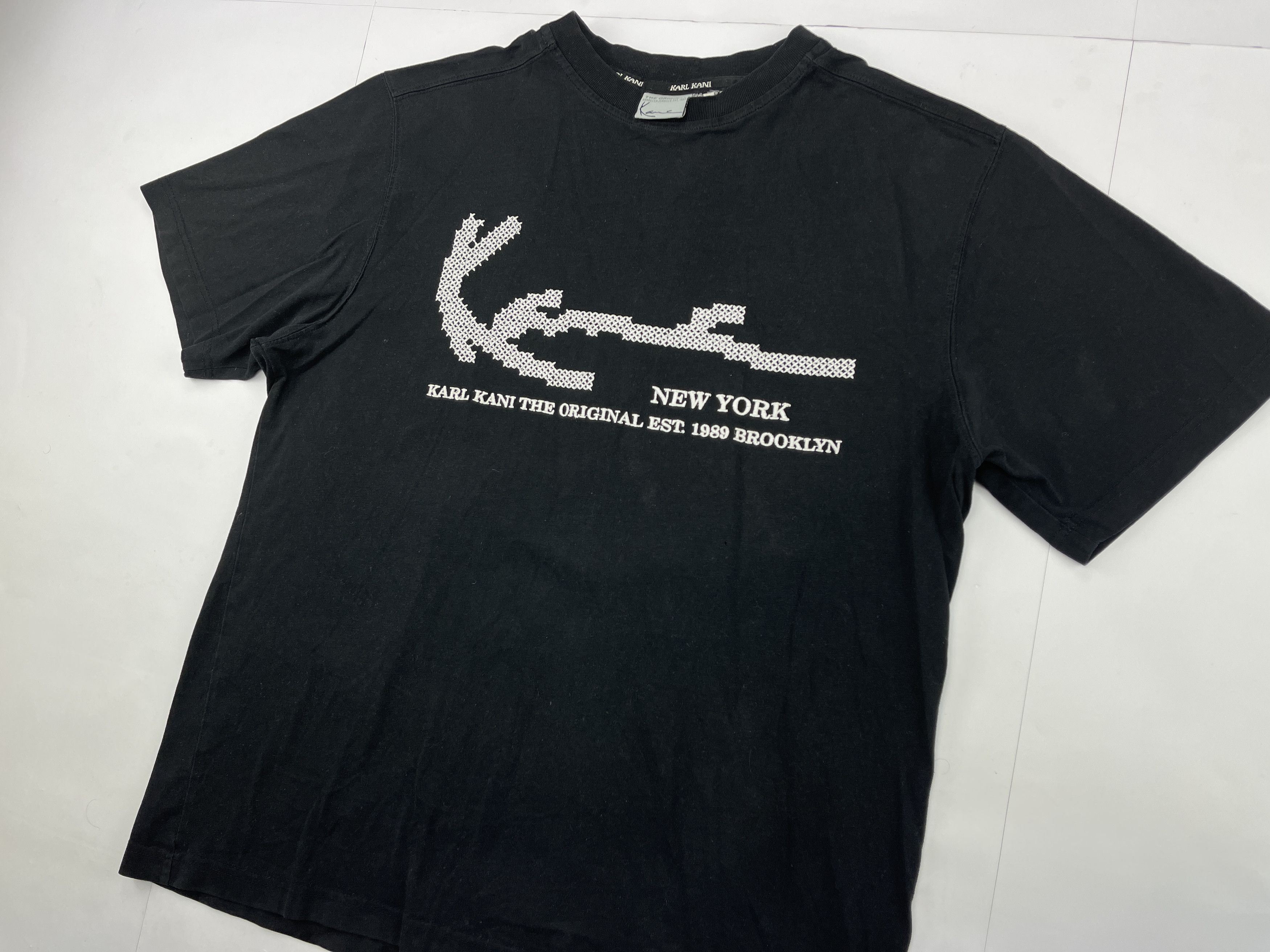 Karl Kani Karl Kani t-shirt, vintage 90s, 1990s hip hop, Y2K, size L Size US L / EU 52-54 / 3 - 3 Thumbnail