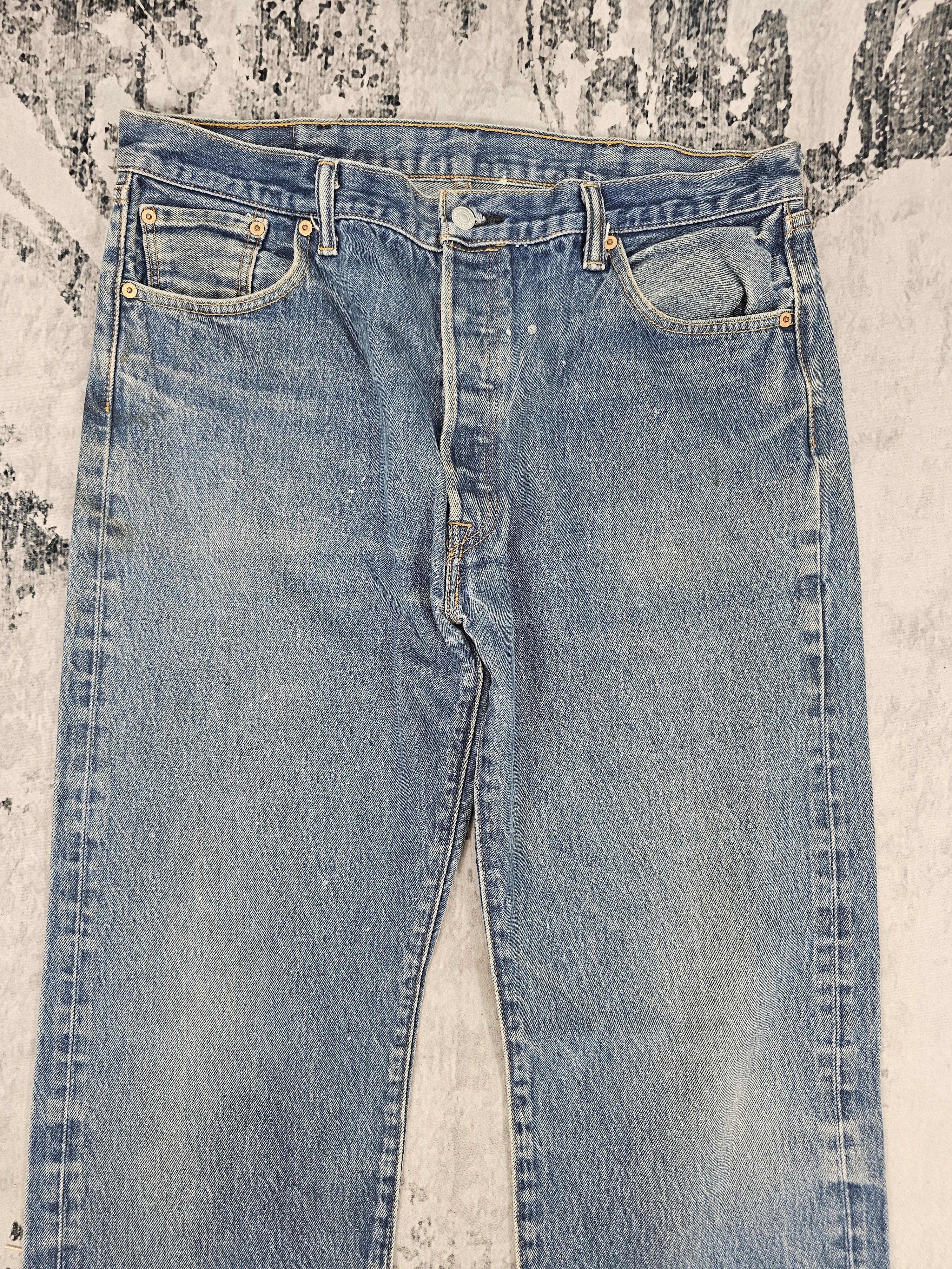 Levi's Vintage LEVIS 501 Medium Wash Blue Jeans L0456 Size 37X34 Size US 37 - 7 Thumbnail