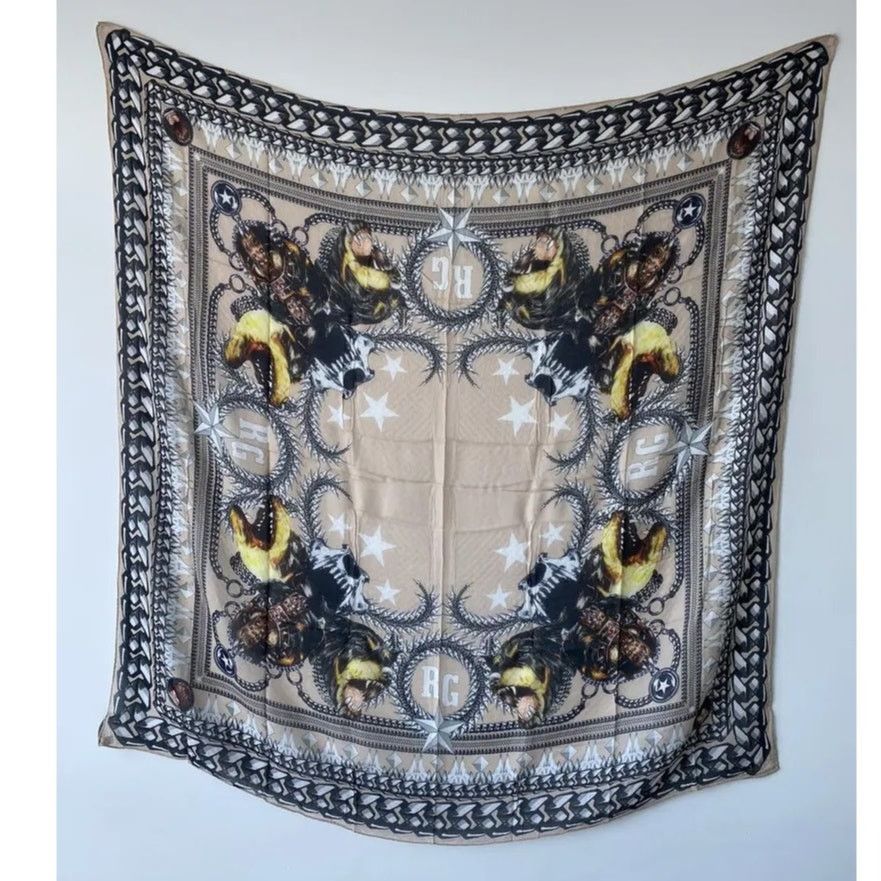 Givenchy Givenchy Fall 2011 Cashmere Scarf Size ONE SIZE - 1 Thumbnail