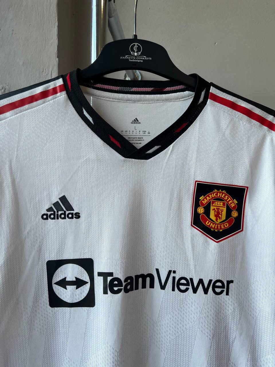 Adidas 2022/23 MANCHESTER UNITED AWAY SOCCER JERSEY FOOTBALL SHIRT Size US L / EU 52-54 / 3 - 4 Thumbnail