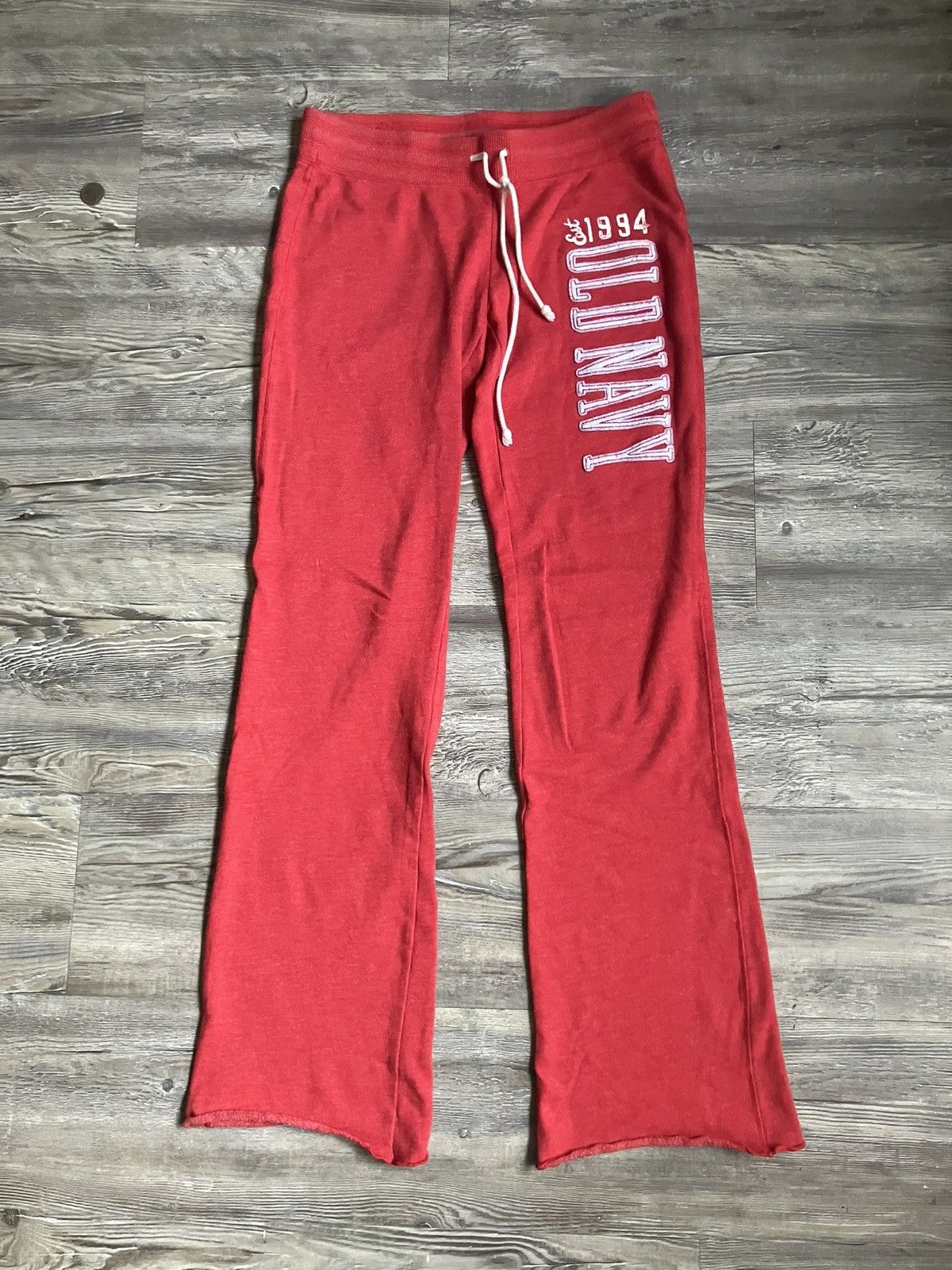Old Navy Vintage Y2K Old Navy Sweatpants Size XS Women’s Size 24" / US 00 / IT 34 - 1 Thumbnail