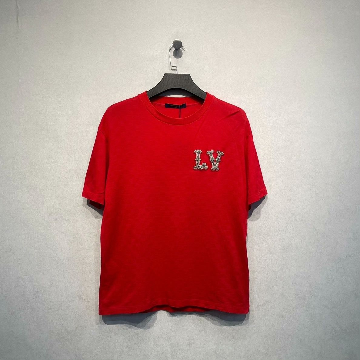 Louis Vuitton Louis Vuitton x Pharrell Rhinestone Logo T-Shirt L Size US L / EU 52-54 / 3 - 1 Thumbnail
