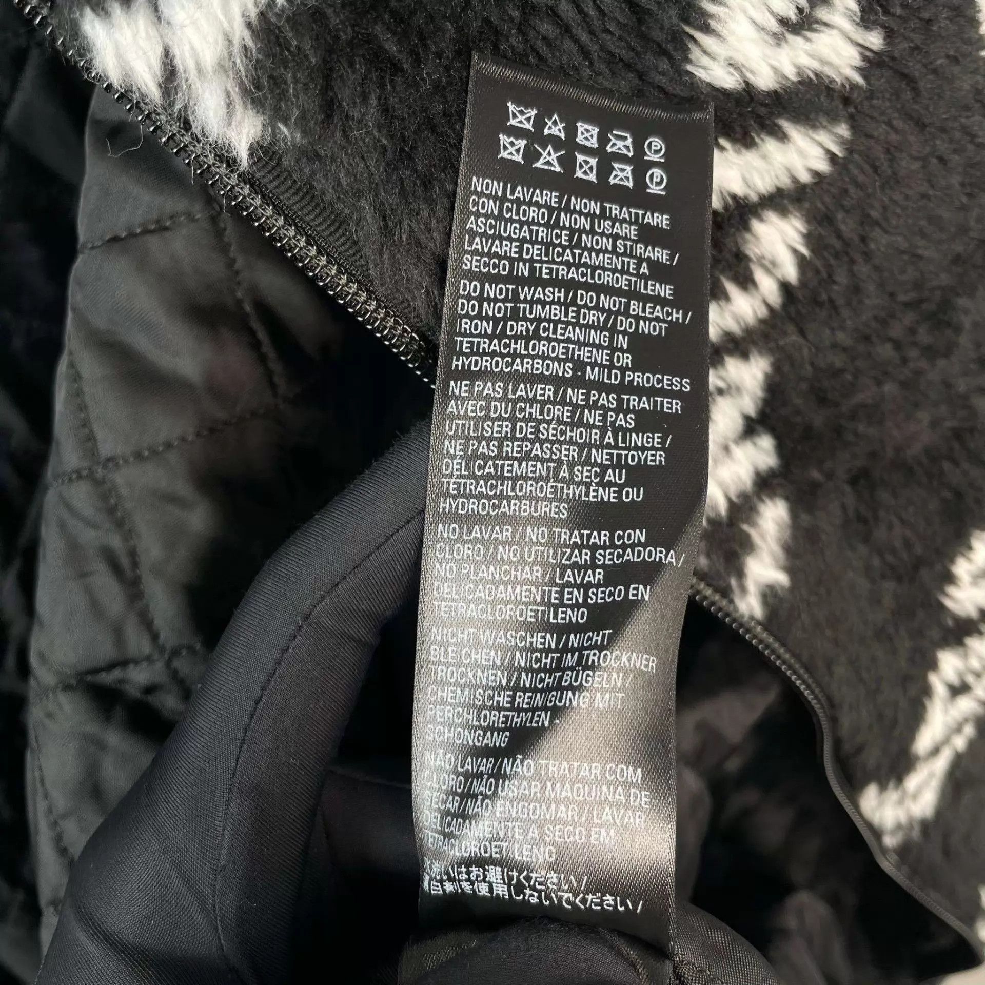 Balenciaga Balenciaga Logo Teddy Coat 34 Black Size XXS / US 00 / IT 34 - 6 Thumbnail