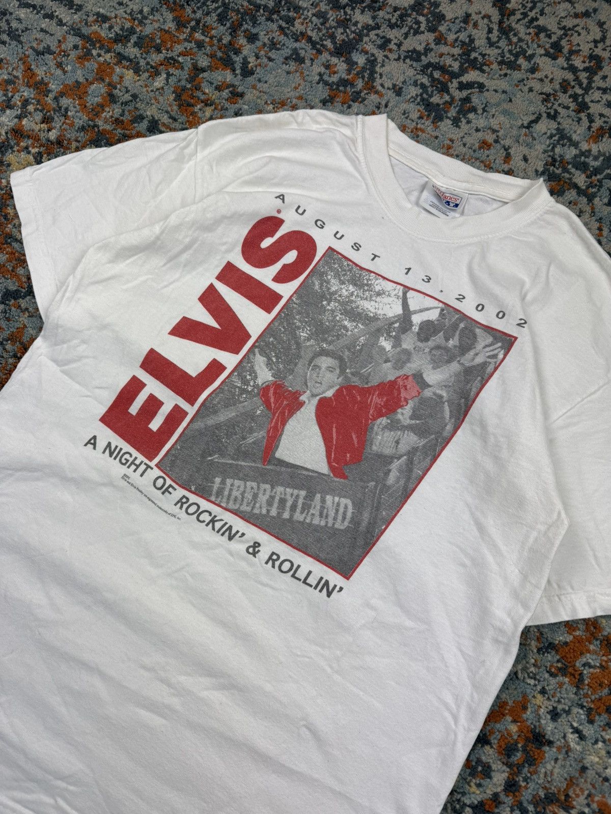 Band Tees × Vintage Vintage 2002 Elvis Presley libertyland graphic band tee Size US M / EU 48-50 / 2 - 3 Thumbnail