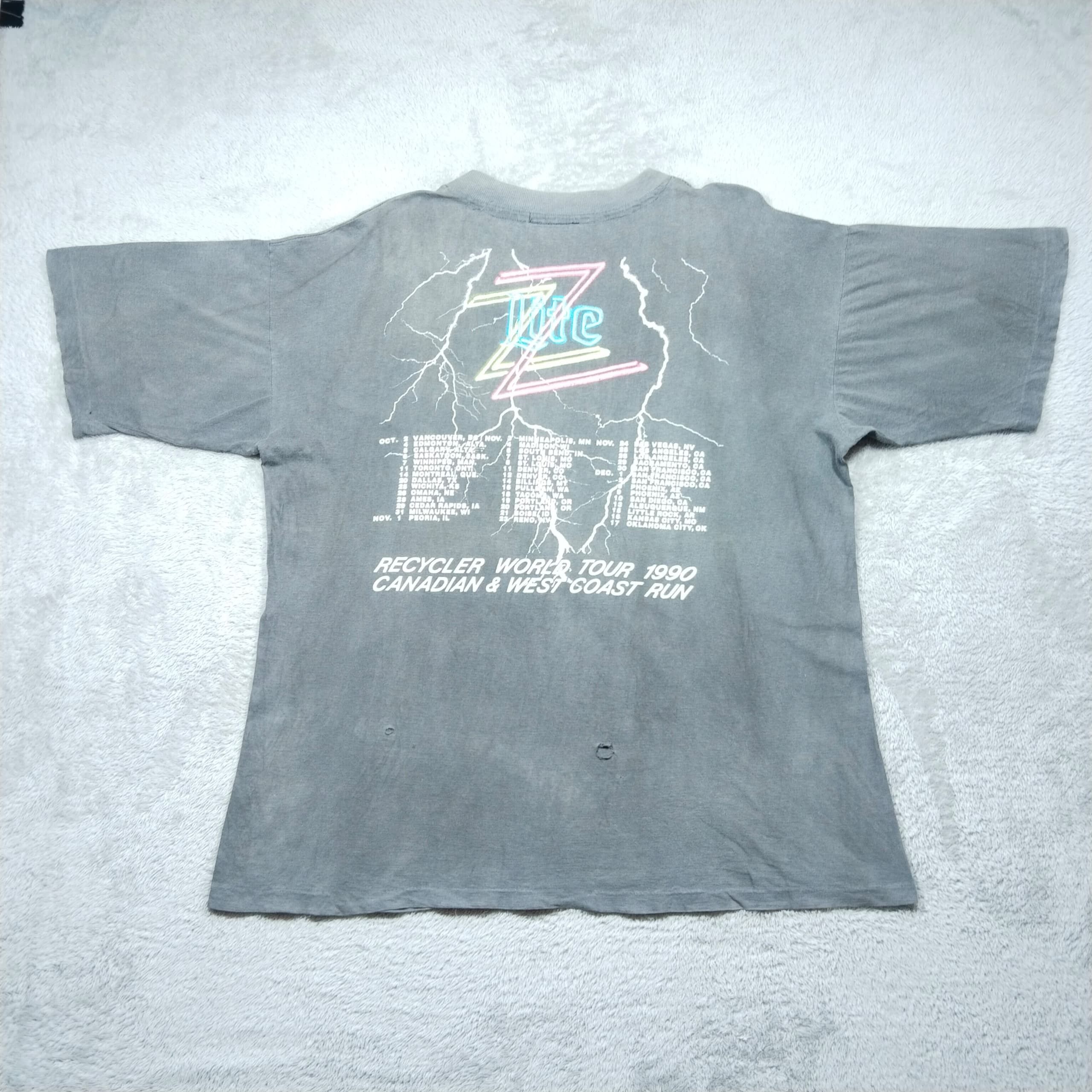 Band Tees × Vintage VINTAGE TRASHED ZZ TOP RECYCLER WORLD TOUR 1990 T SHIRT Size US XL / EU 56 / 4 - 2 Thumbnail