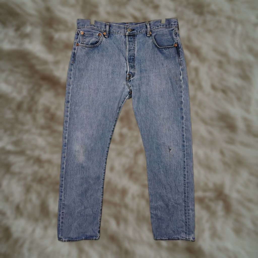 Levi's Levi's 501 Jeans Mens 36x32 Straight Denim Medium Wash Button Fly Distressed Vintage No Size US 36 / EU 52 - 1 Thumbnail