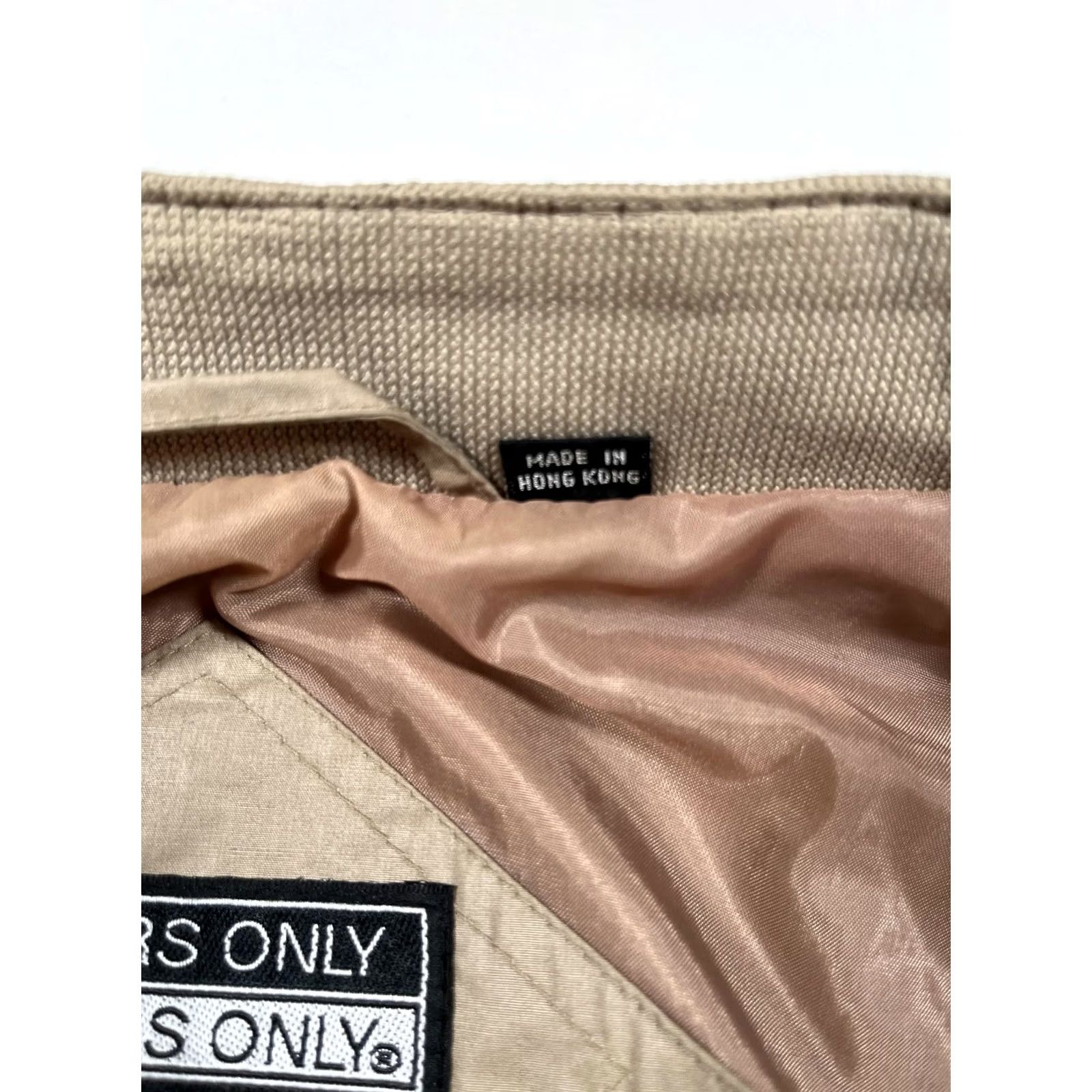 Members Only VINTAGE Members Only Jacket Mens XLT Tan Beige Bomber Zip Front Knit Cuffs Epaulets 65% Polyester 35% Cotton Hong Kong Size US XL / EU 56 / 4 - 4 Thumbnail