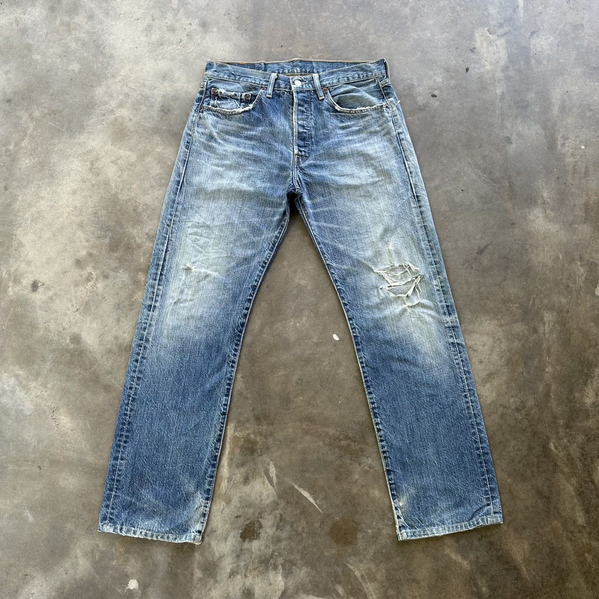 Japanese Brand Vintage Levi’s 501 Distressed Faded Denim Jean Pant W32 Size US 32 / EU 48 - 1 Thumbnail