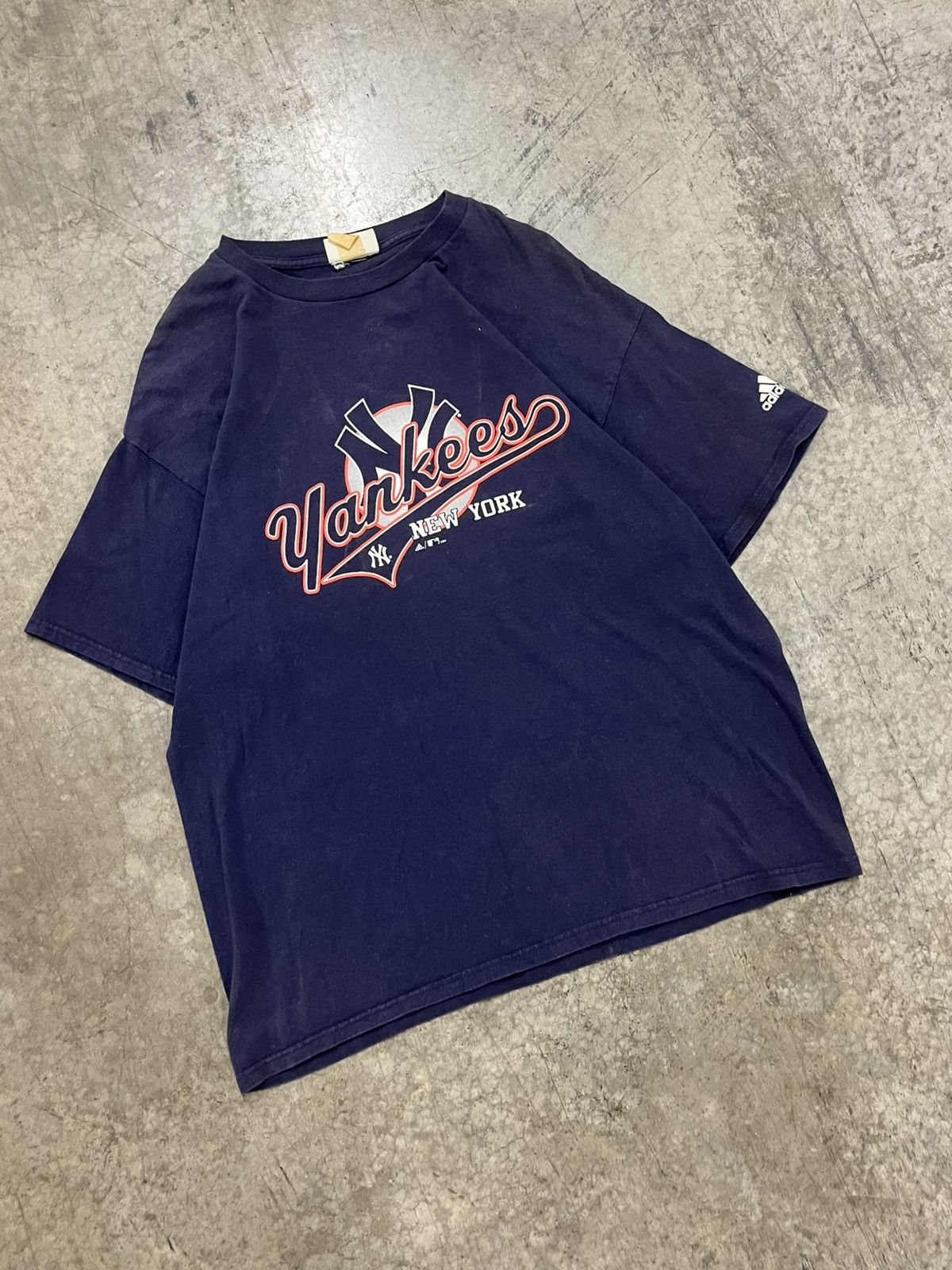 Vintage NY Yankees vintage addidas shirt 90s streetwear hype Size US L / EU 52-54 / 3 - 3 Thumbnail
