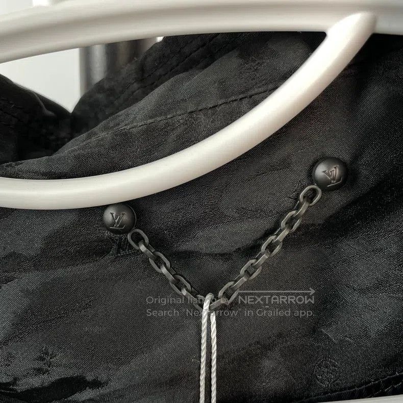 Louis Vuitton Louis Vuitton Dark print jacket Size US L / EU 52-54 / 3 - 3 Thumbnail