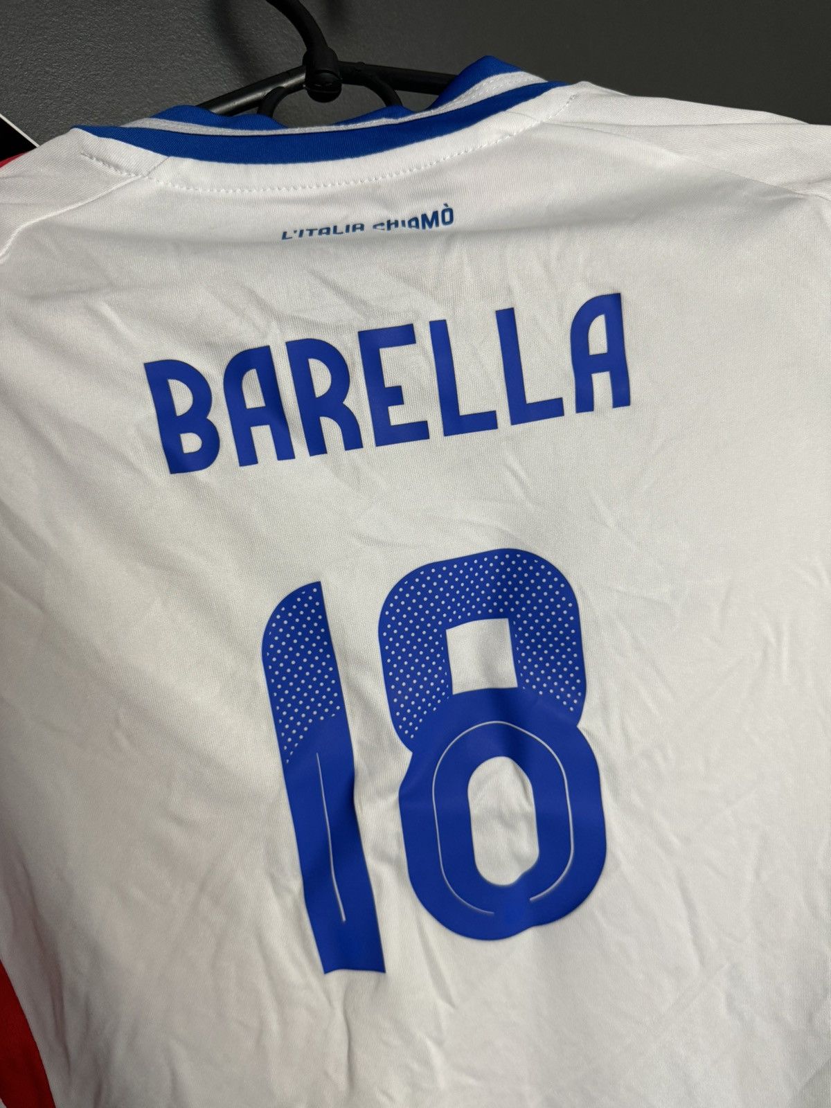 Adidas KIDS New Italy 2024 Away Barella Football Jersey T-Shirt Size US XS / EU 42 / 0 - 3 Thumbnail
