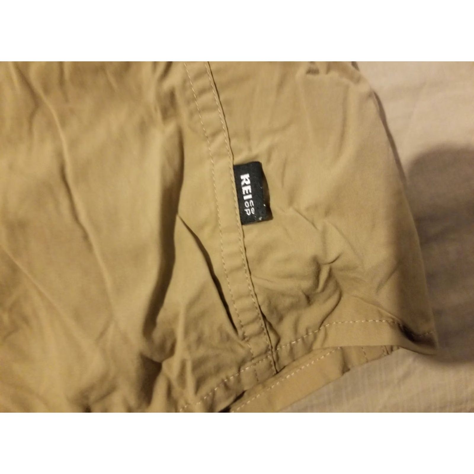 Vintage REI Mens Cotton Button-Up Shirt L Beige Short Sleeve Size 42R - 3 Thumbnail