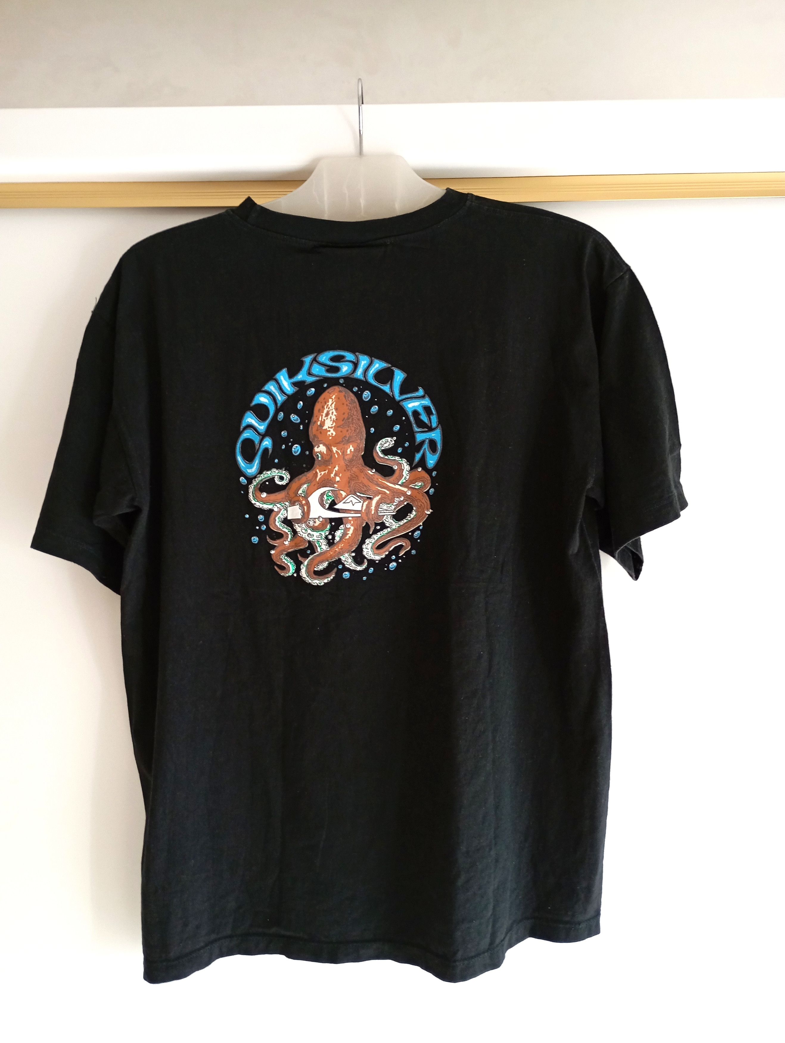 Quiksilver Vintage Quicksilver Made in USA Center Logo tshirt Size US M / EU 48-50 / 2 - 1 Thumbnail