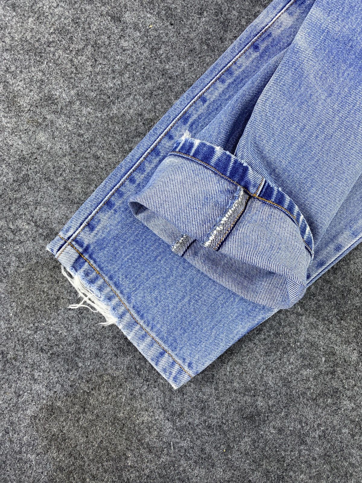 Trussardi × Vintage Vintage Baggy Trussardi Distressed Blue Wash Jeans - J1124 Size 26" / US 2 / IT 38 - 16 Thumbnail