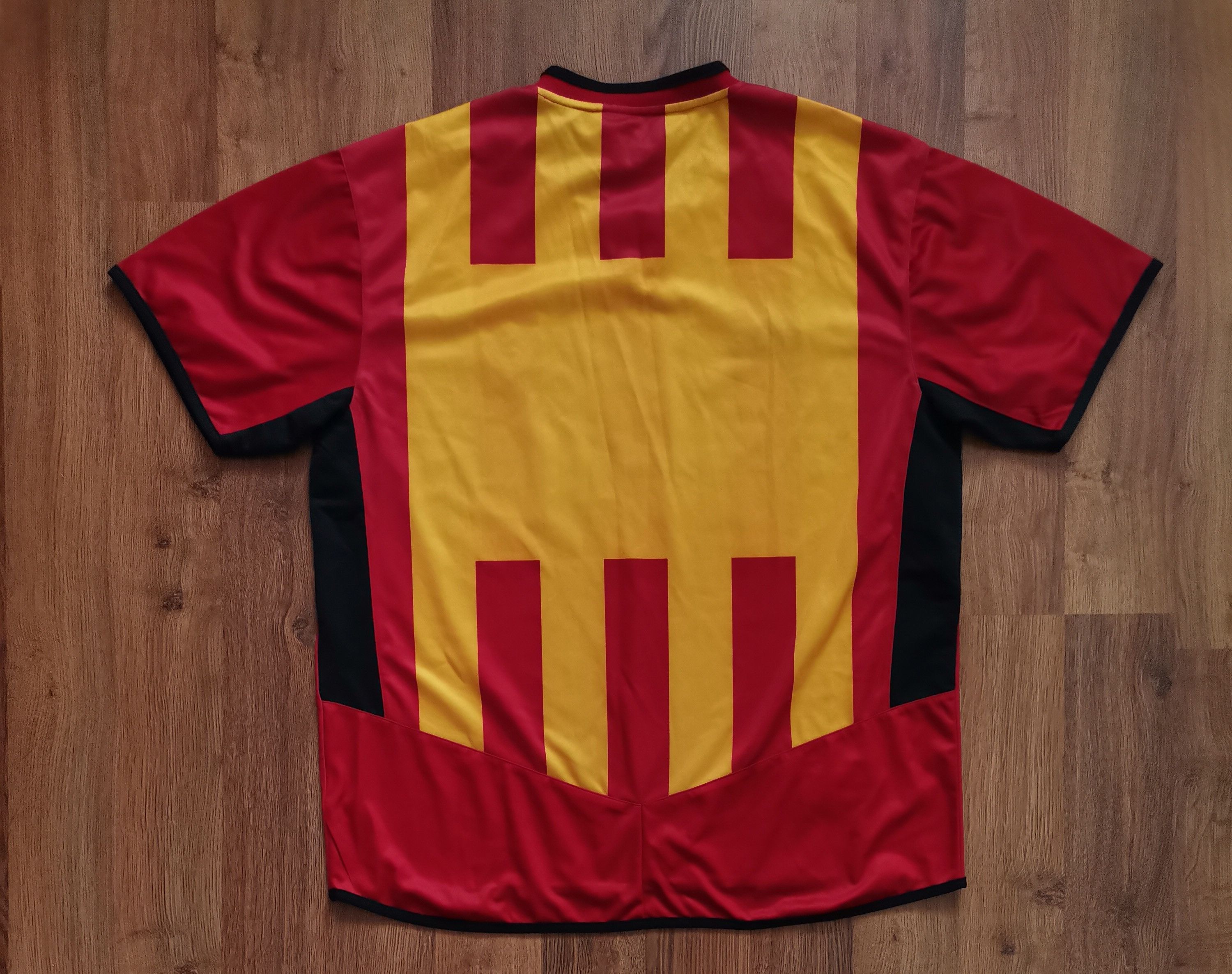Umbro Vintage Umbro Galatasaray 2004-2005 Jersey Size US L / EU 52-54 / 3 - 6 Thumbnail