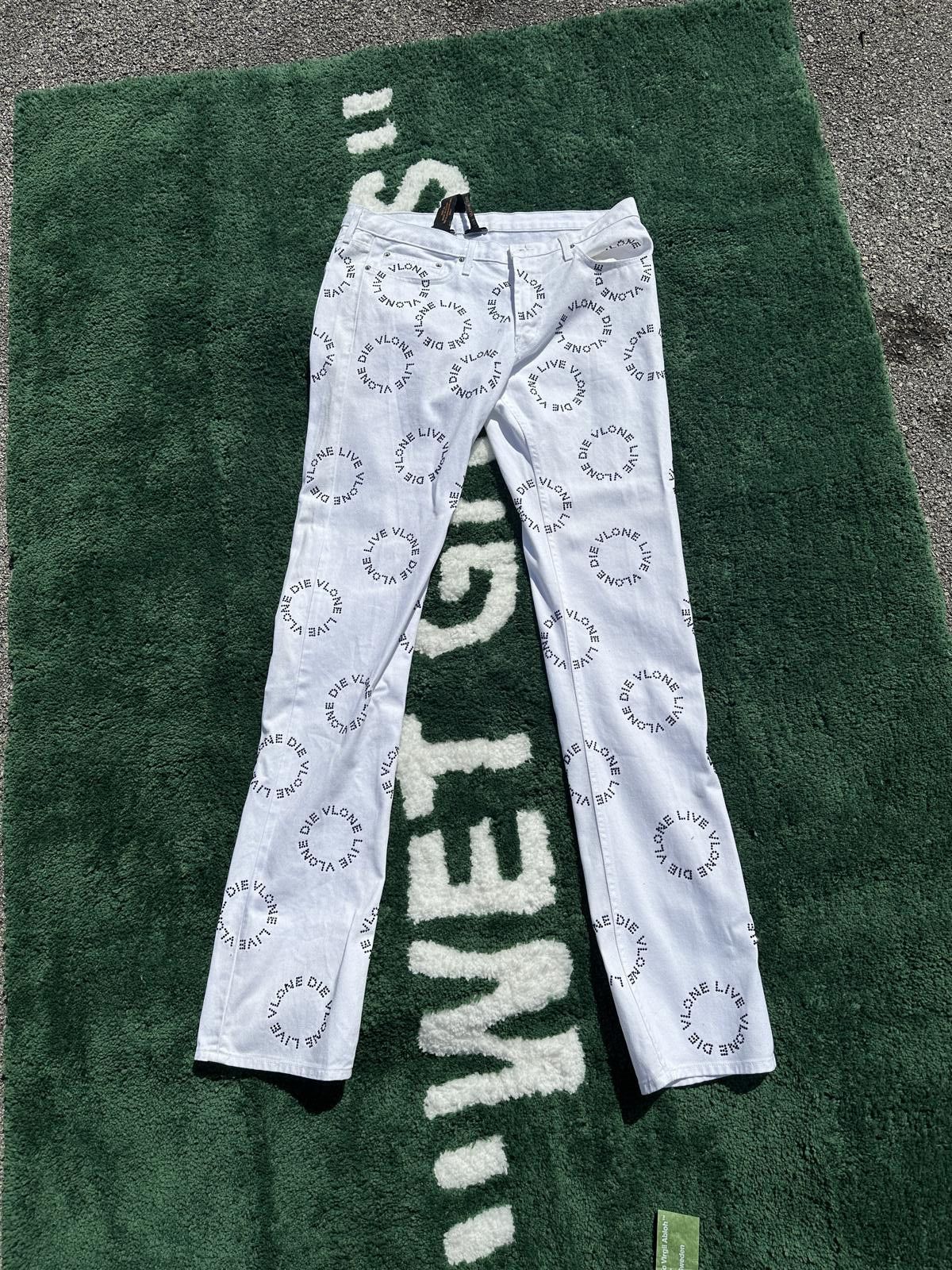 image of Unreleased Vlone Rhinestone Denim Size XL [36-38] in White, Men's