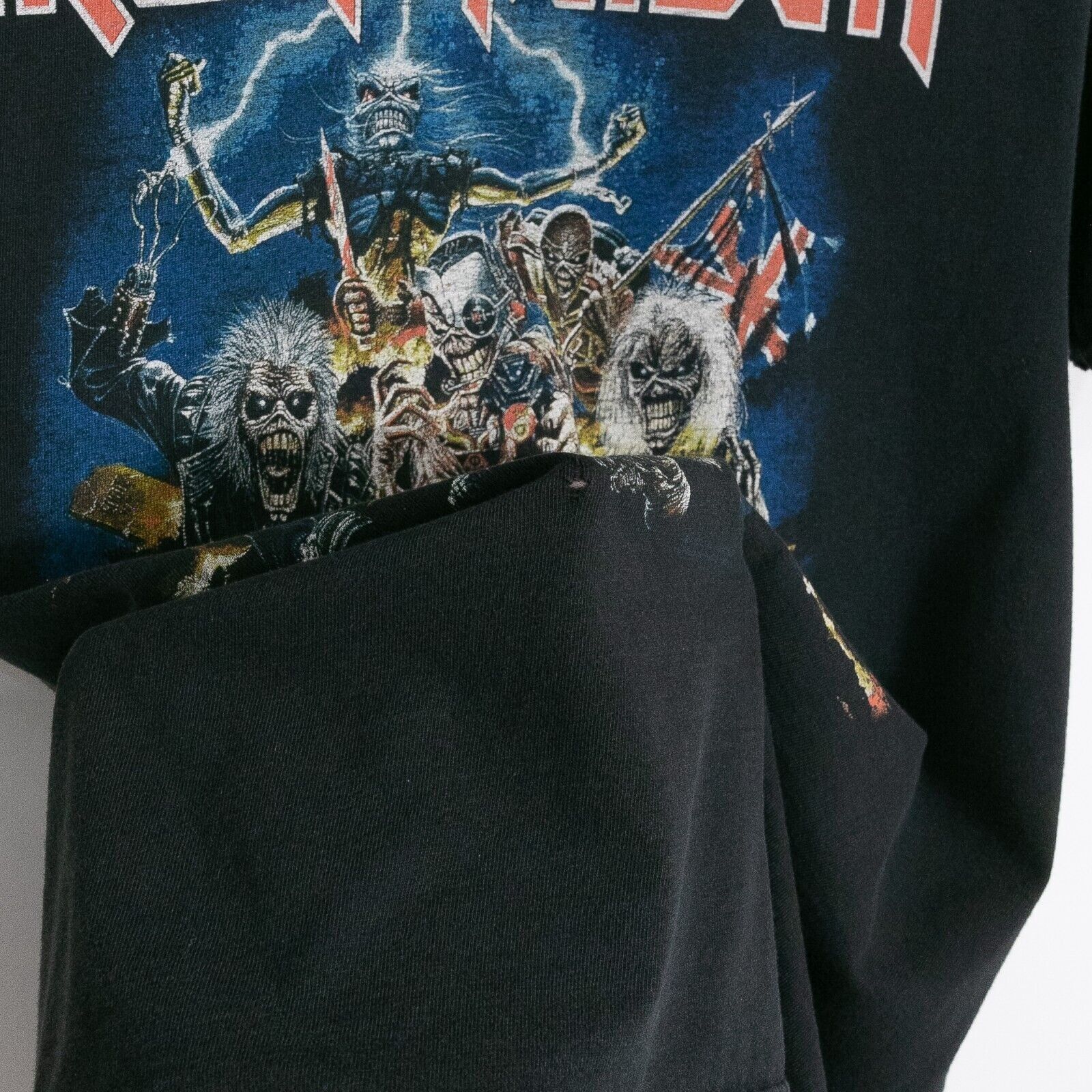 Vintage Vintage Y2K Iron Maiden Best of Beast T Shirt S - Distressed Size US S / EU 44-46 / 1 - 4 Thumbnail