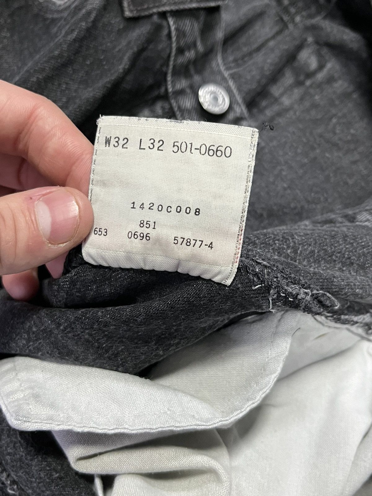 Levi's × Vintage Vintage Black Faded Denim Jeans Levi’s 501 Size US 32 / EU 48 - 11 Thumbnail