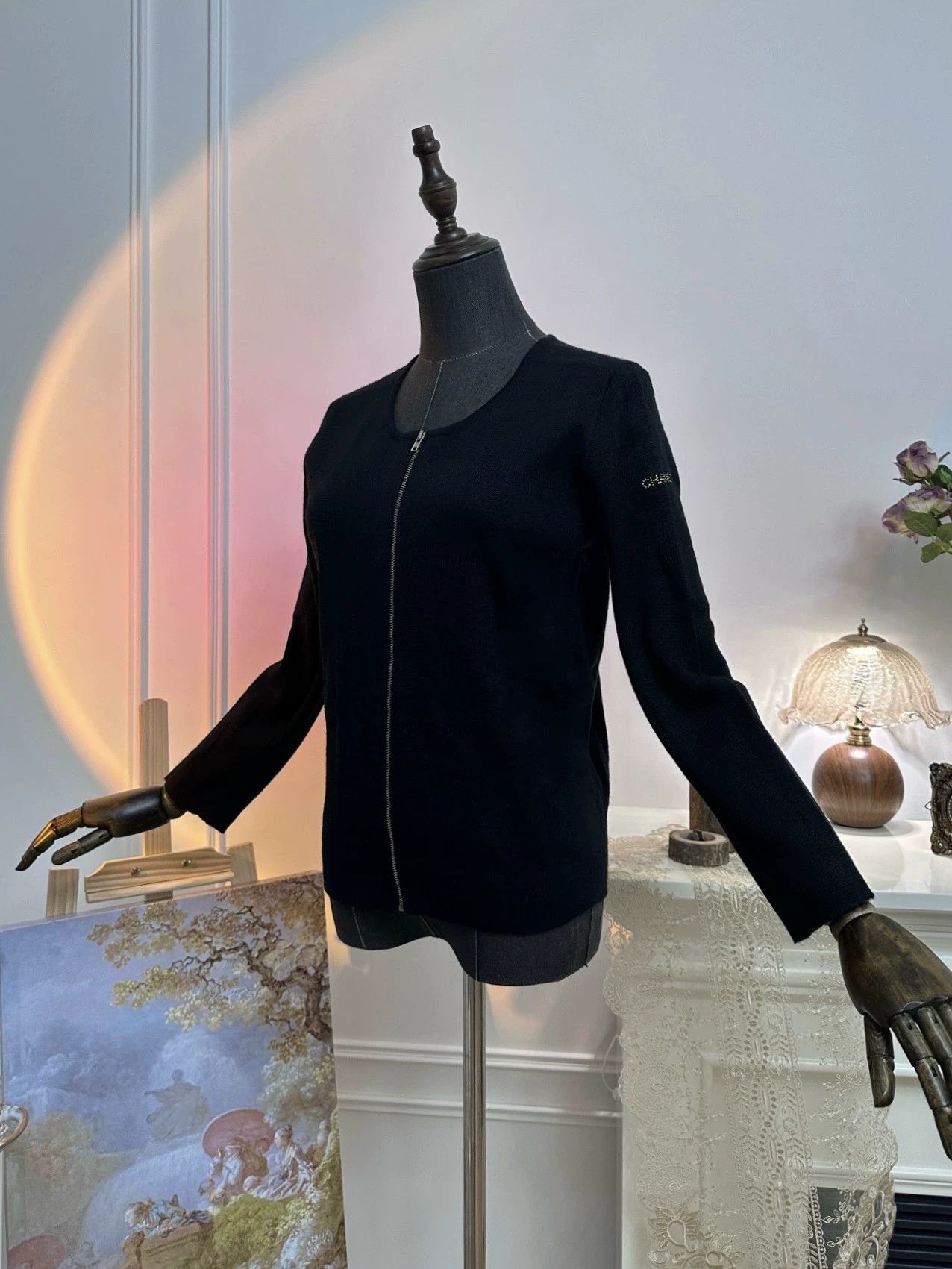 Chanel CHANEL Black Wool Knit Cardigan w/ Studs - Size 36 Size XS / US 0-2 / IT 36-38 - 4 Thumbnail