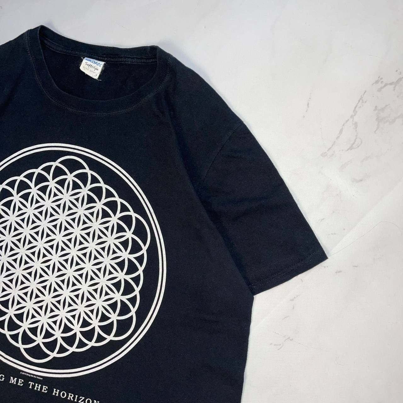 Vintage Vintage Band tees Bring me the horizon Tshirt rock band size Size US L / EU 52-54 / 3 - 4 Thumbnail