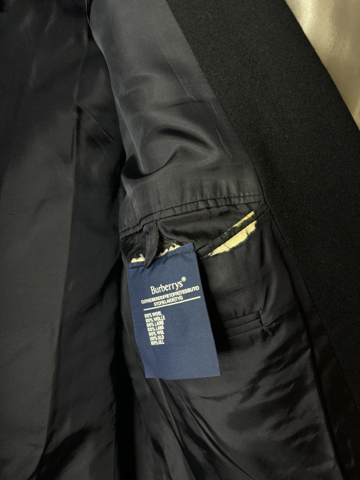 Burberry × Vintage vintage woolen Burberrys double breasted blazer jacket logo Size ONE SIZE - 9 Thumbnail