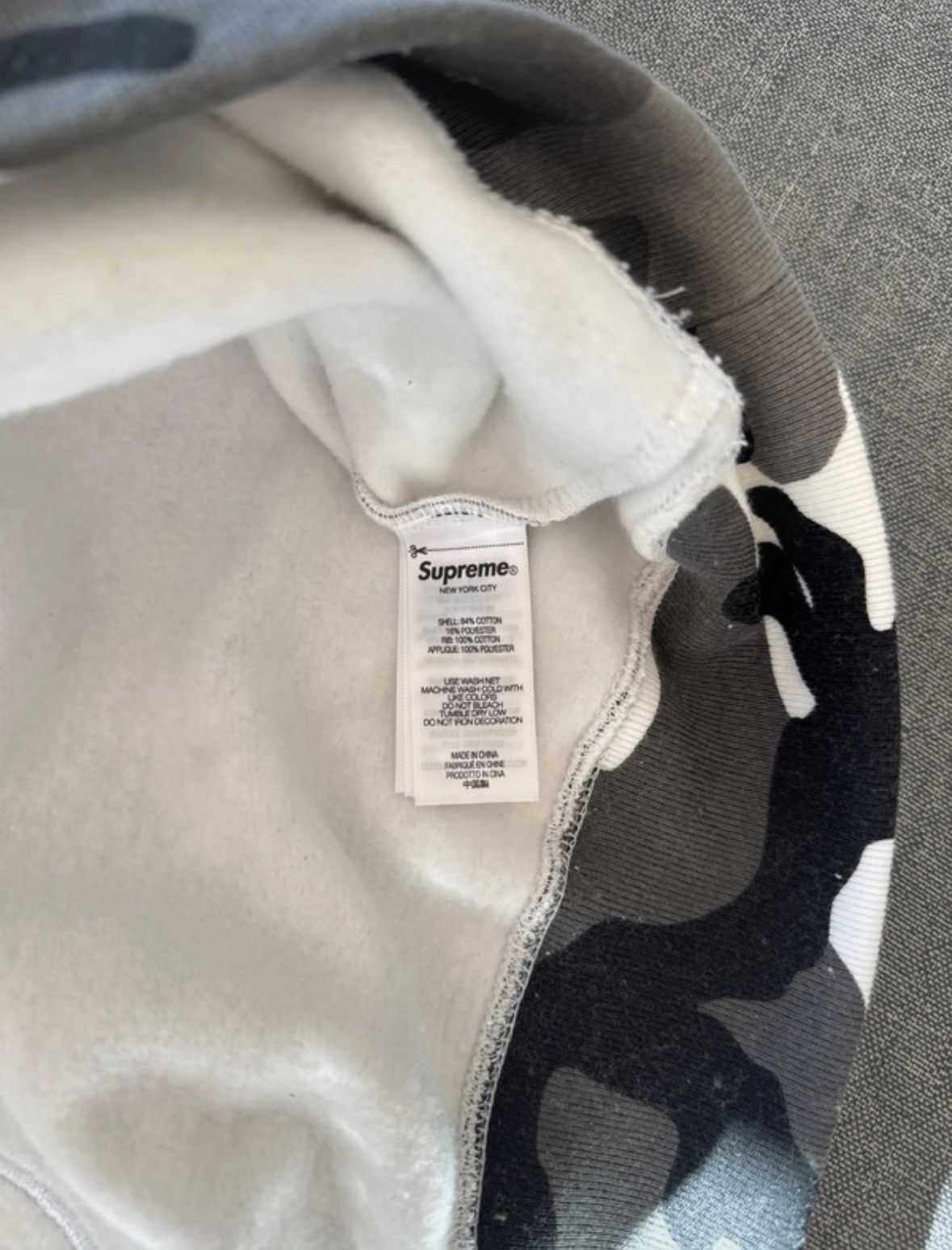 Supreme Supreme hoddie Size US M / EU 48-50 / 2 - 4 Thumbnail