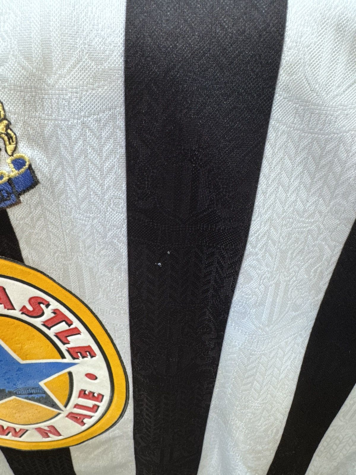 Newcastle United 1997/1998 Player Issue Home Shirt - Saha  Vintage1997-1998 Newcastle United Home Kit