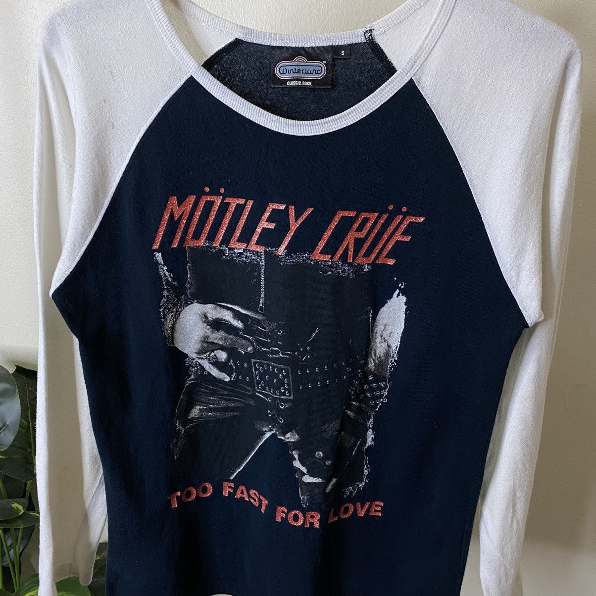 Band Tees Y2K Winterland x Motley Crue Too Fast For Love Raglan Tee Size US S / EU 44-46 / 1 - 2 Thumbnail