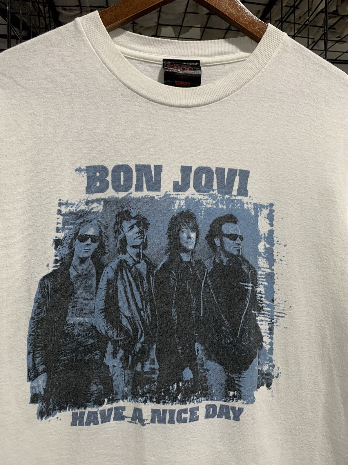 Bon Jovi × Vintage Vintage Bon Jovi Japan Tour 2006 Tshirt Size US S / EU 44-46 / 1 - 3 Thumbnail