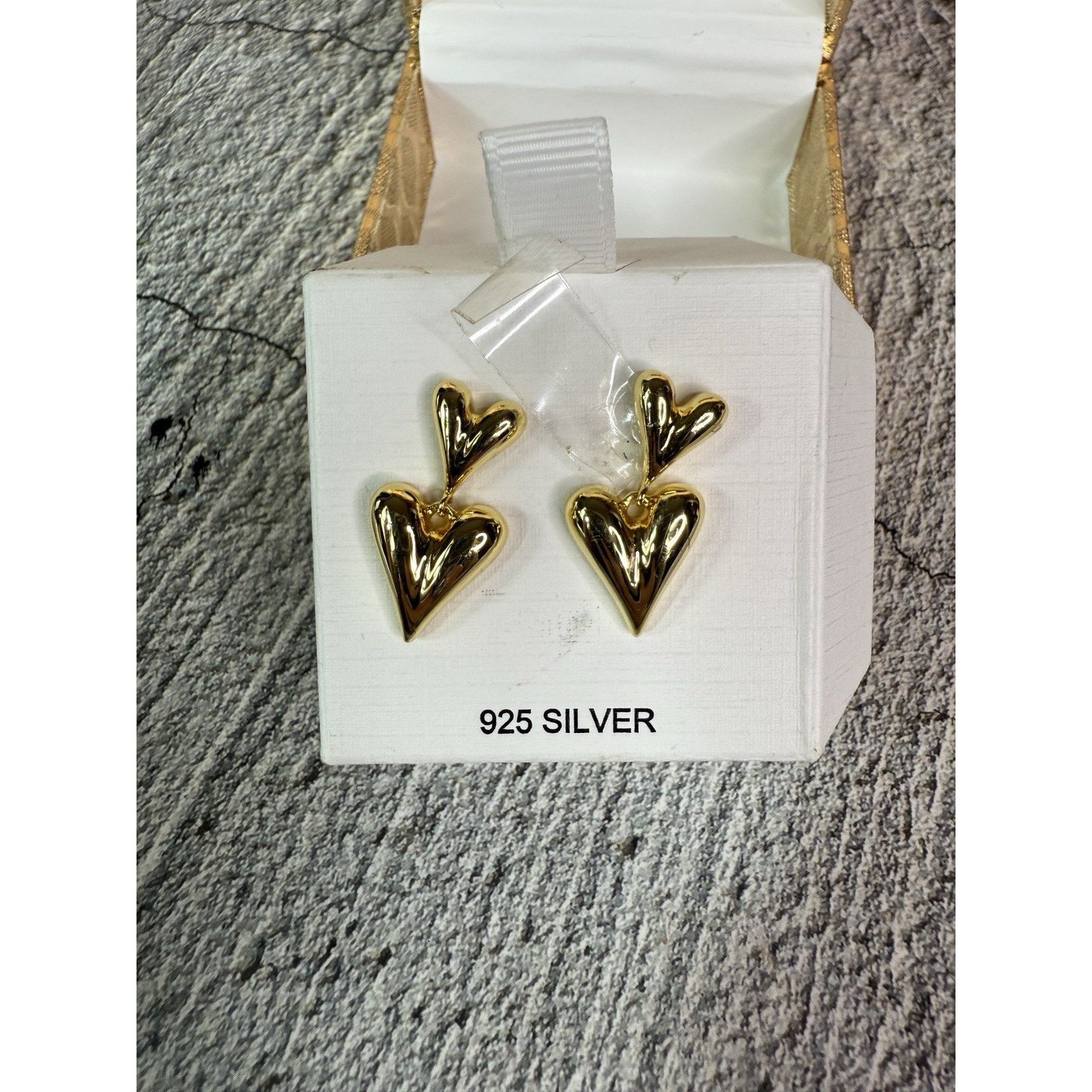 Rachel Zoe NEW IN BOX Rachel Zoe 925 Silver Vermeil Heart Earrings Size ONE SIZE - 7 Thumbnail