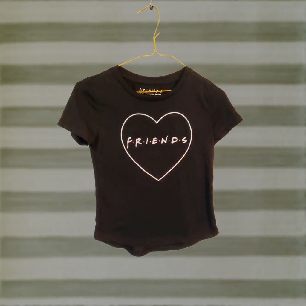 Vintage Friends TV Show Logo Shirt Size Girls Medium Love Size M / US 6-8 / IT 42-44 - 1 Thumbnail