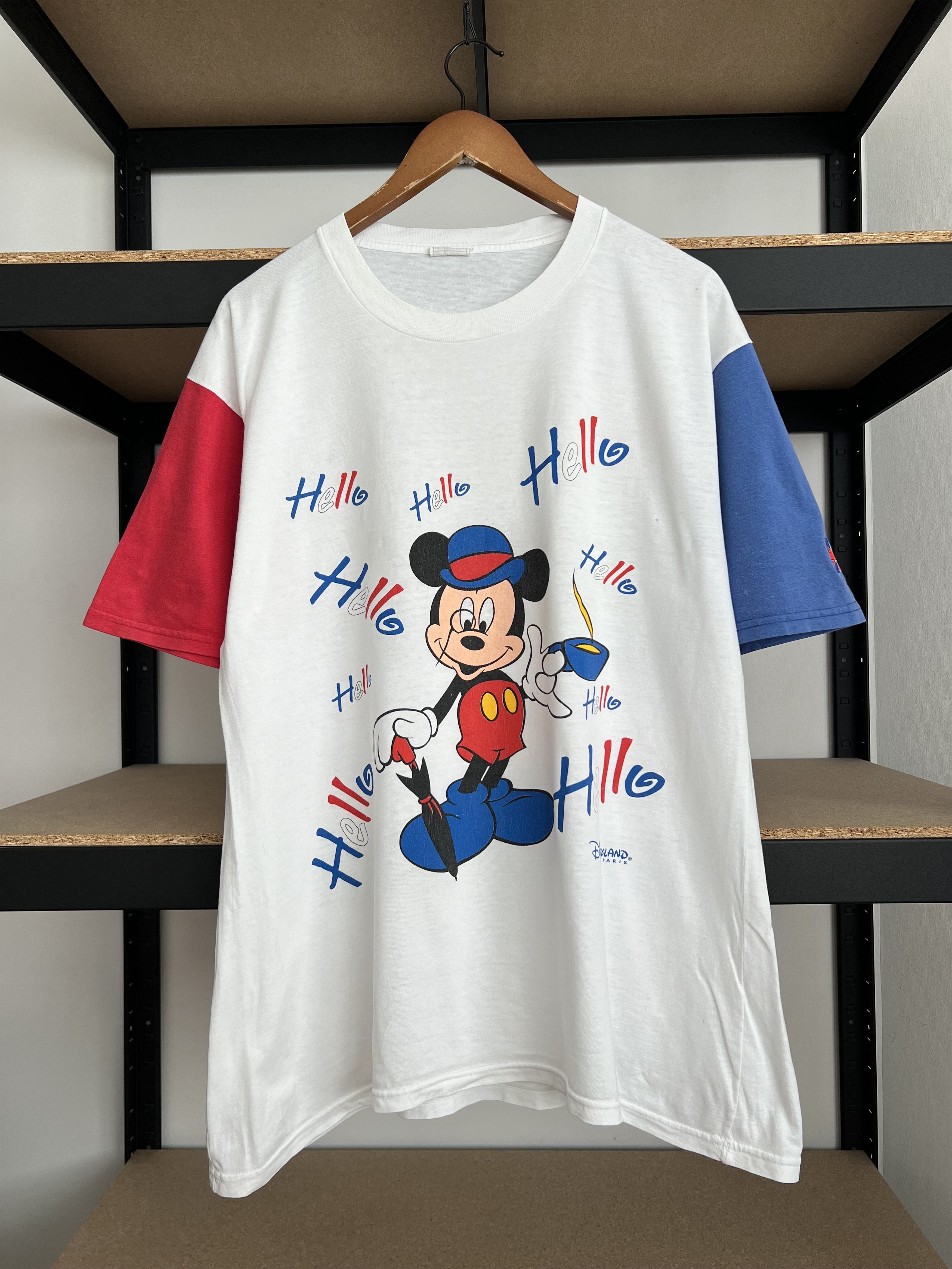 Vintage 90s Disney Mickey Mouse Disneyland Paris T-shirt