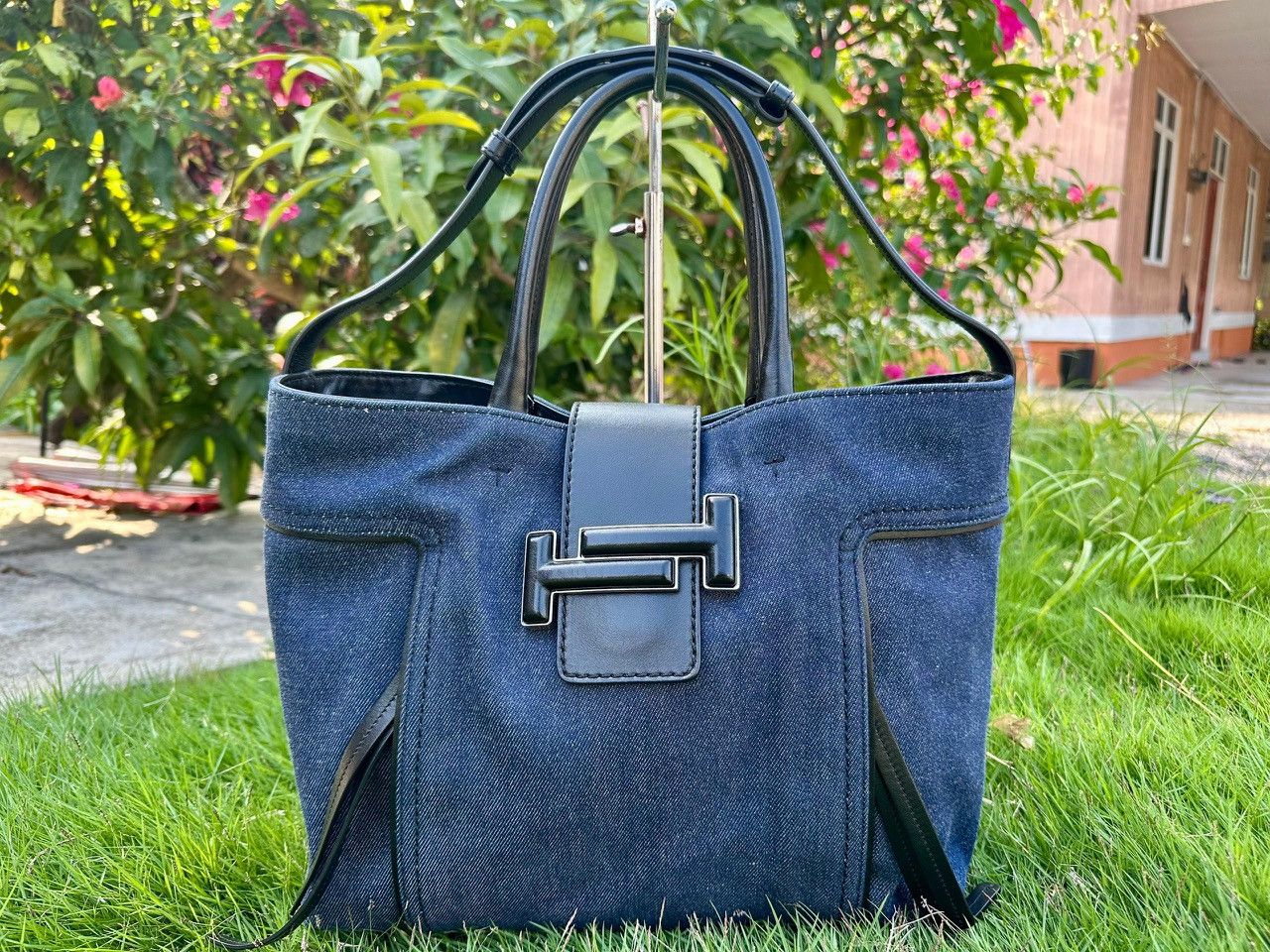 Tod's Authentic Tod’s Double T Denim Medium Shopping Tote Bag Size ONE SIZE - 1 Thumbnail