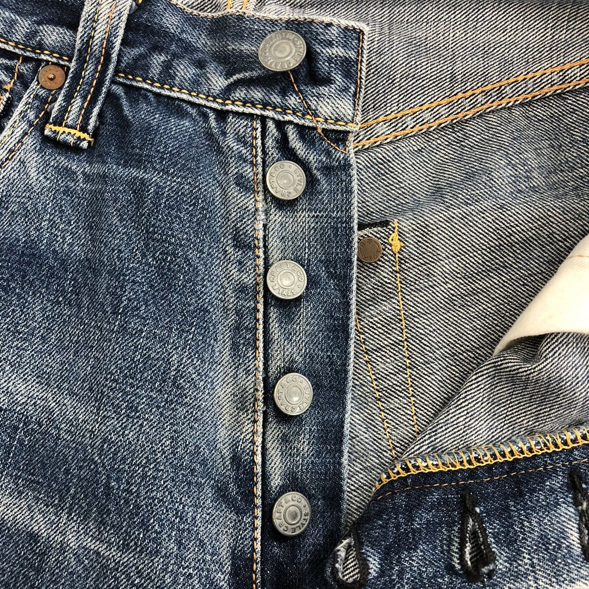 Evisu Vintage Evisu Japan Selvedge Distressed Faded Denim Pants Size US 28 / EU 44 - 9 Thumbnail