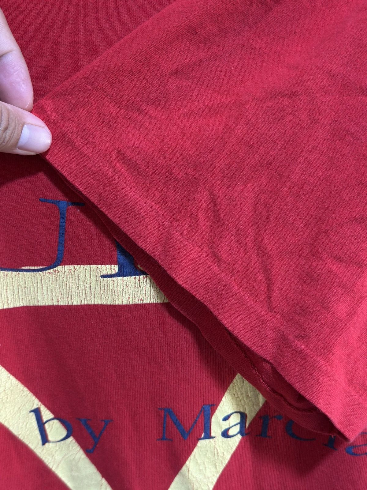 Guess × Vintage Vintage 90s Guess Jeans By Marciano Faded Tee Size US XL / EU 56 / 4 - 4 Thumbnail