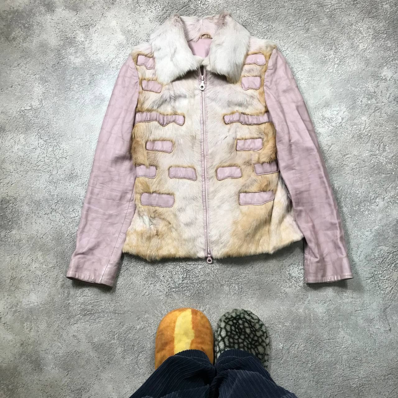 Vintage Vintage Y2K Quilted Puffer Vest Pink Cream Streetwear Boxy M Size M / US 6-8 / IT 42-44 - 1 Thumbnail