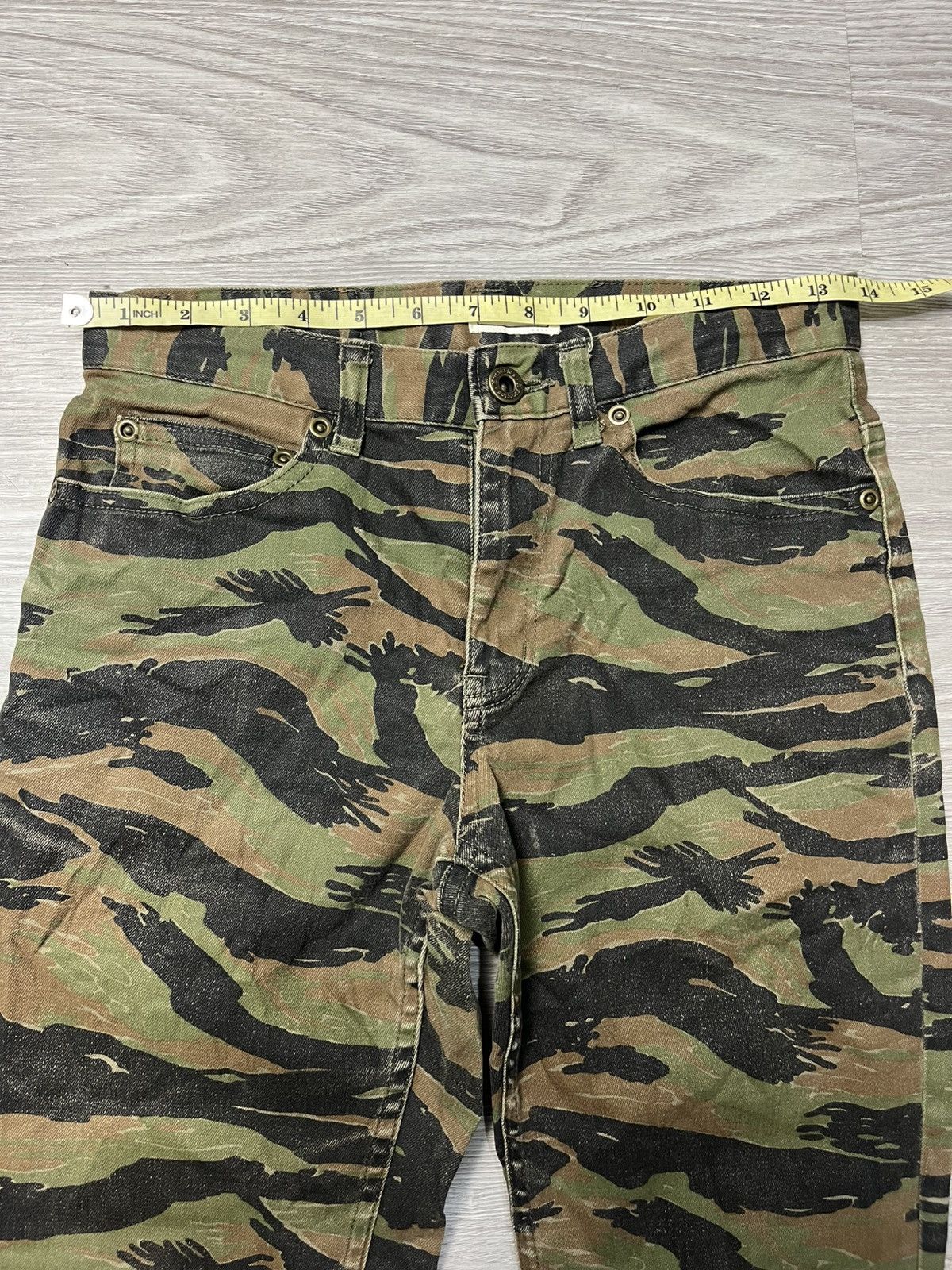 Hysteric Glamour Vintage Hysteric Glamour Camouflage Pants Size 28" / US 6 / IT 42 - 7 Thumbnail