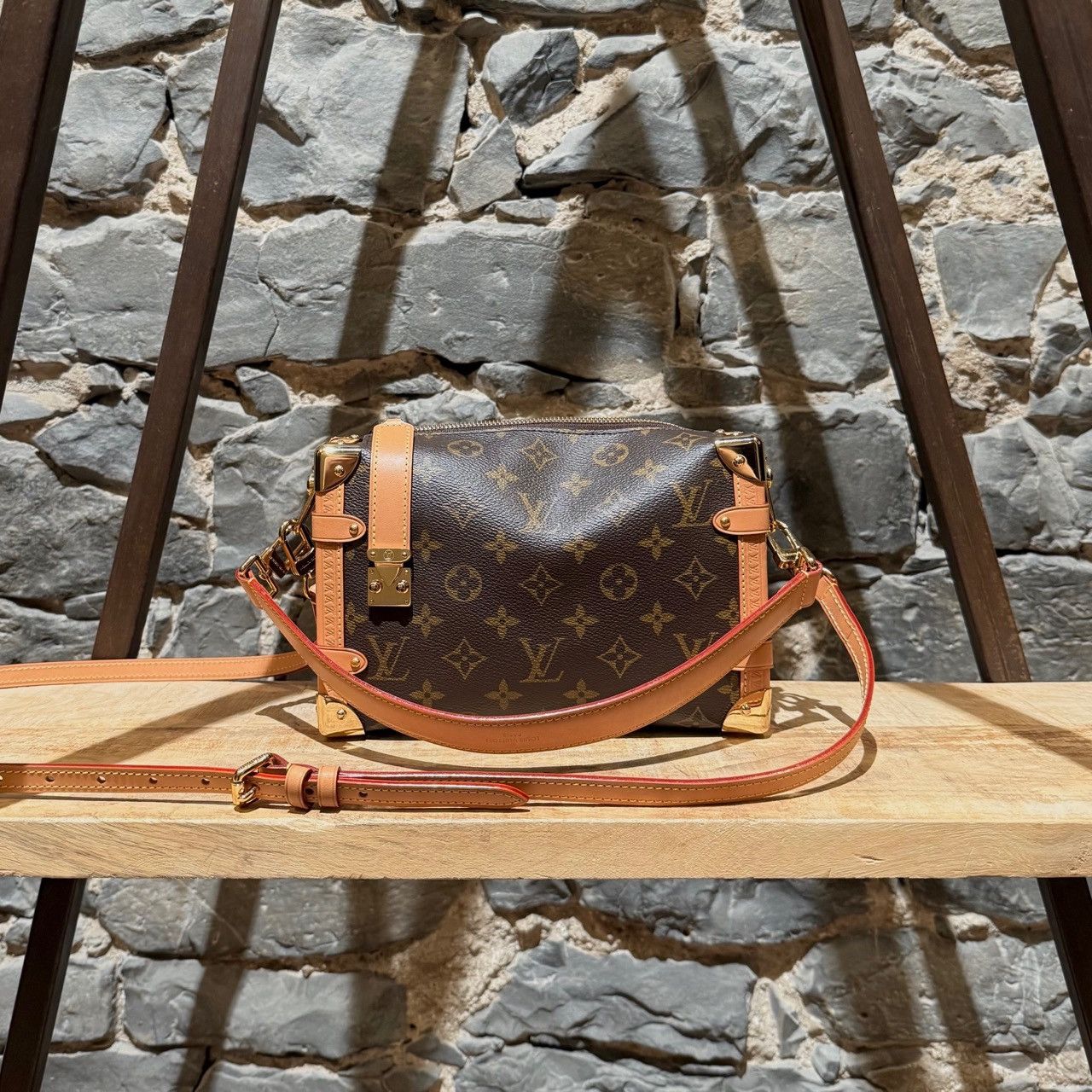 Louis Vuitton Louis Vuitton Monogram Side Trunk MM Two Way Bag Size ONE SIZE - 3 Thumbnail