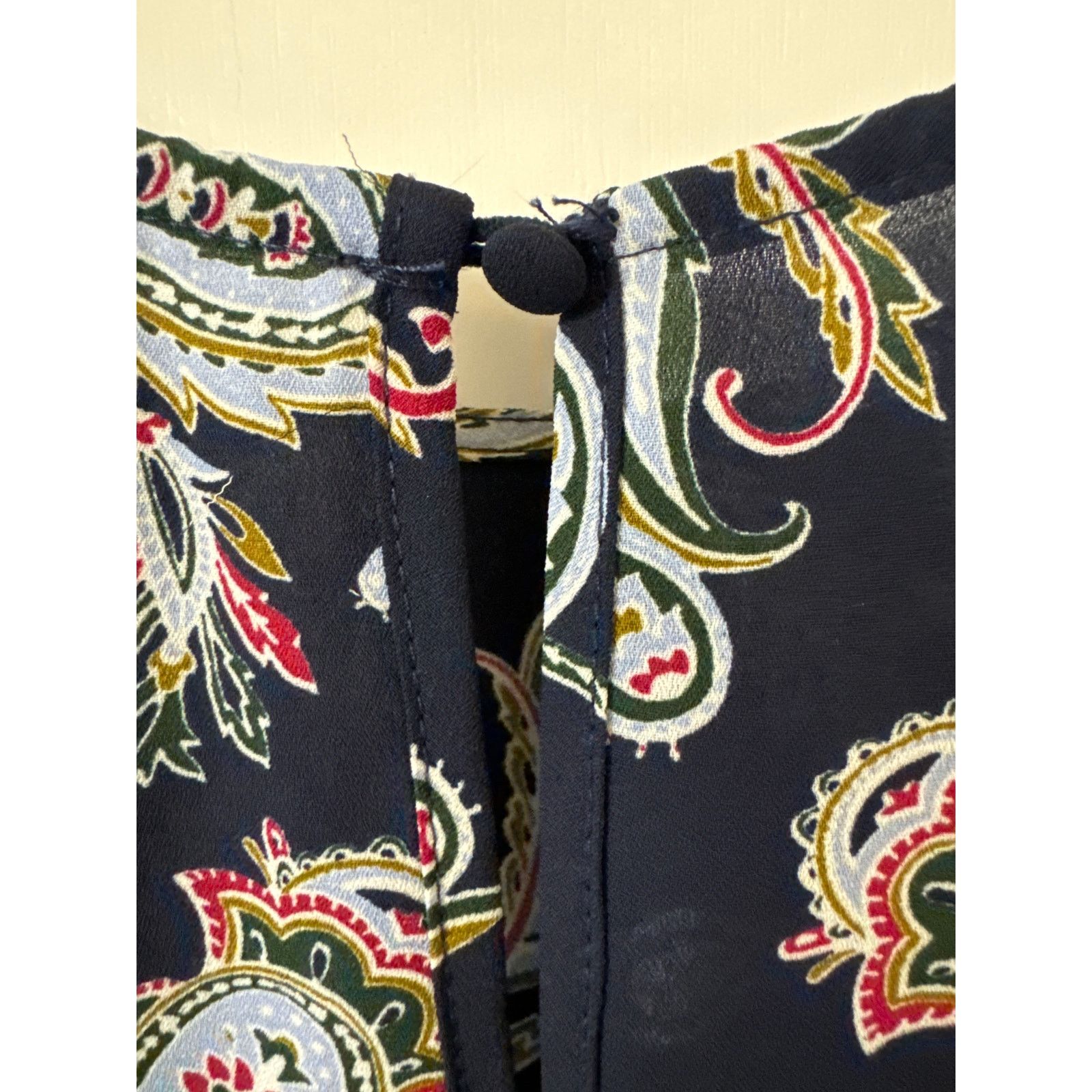 Nanette Lepore Nanette Lepore XL Navy Blue Paisley Top Long Sleeve Ruffles Size XL / US 12-14 / IT 48-50 - 4 Thumbnail