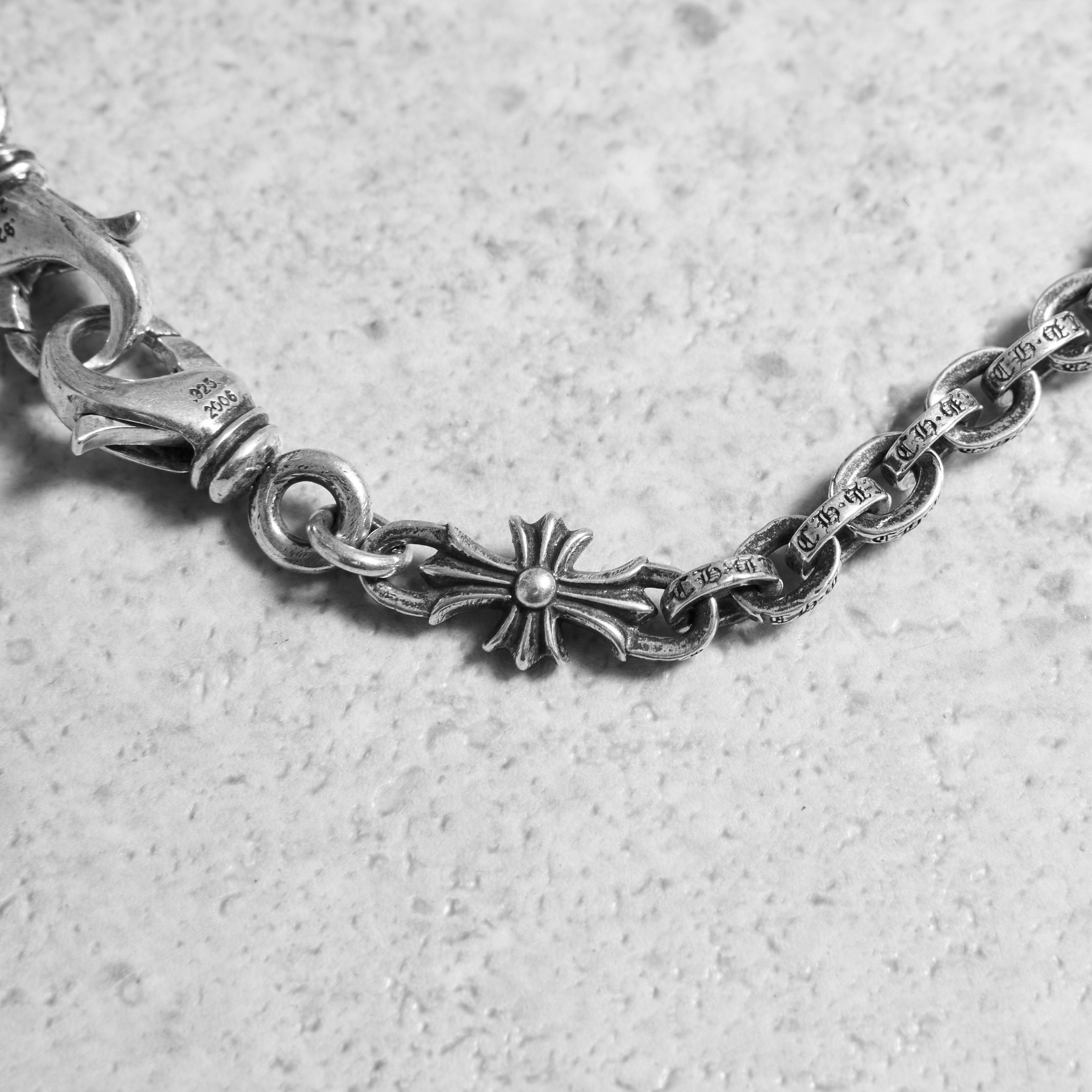 ★Chrome Hearts★2 Lobster Clip Tiny E CH Plus Roll Chain Amazon.co.jp: Chrome Hearts Necklace, Mask Holder, Roll