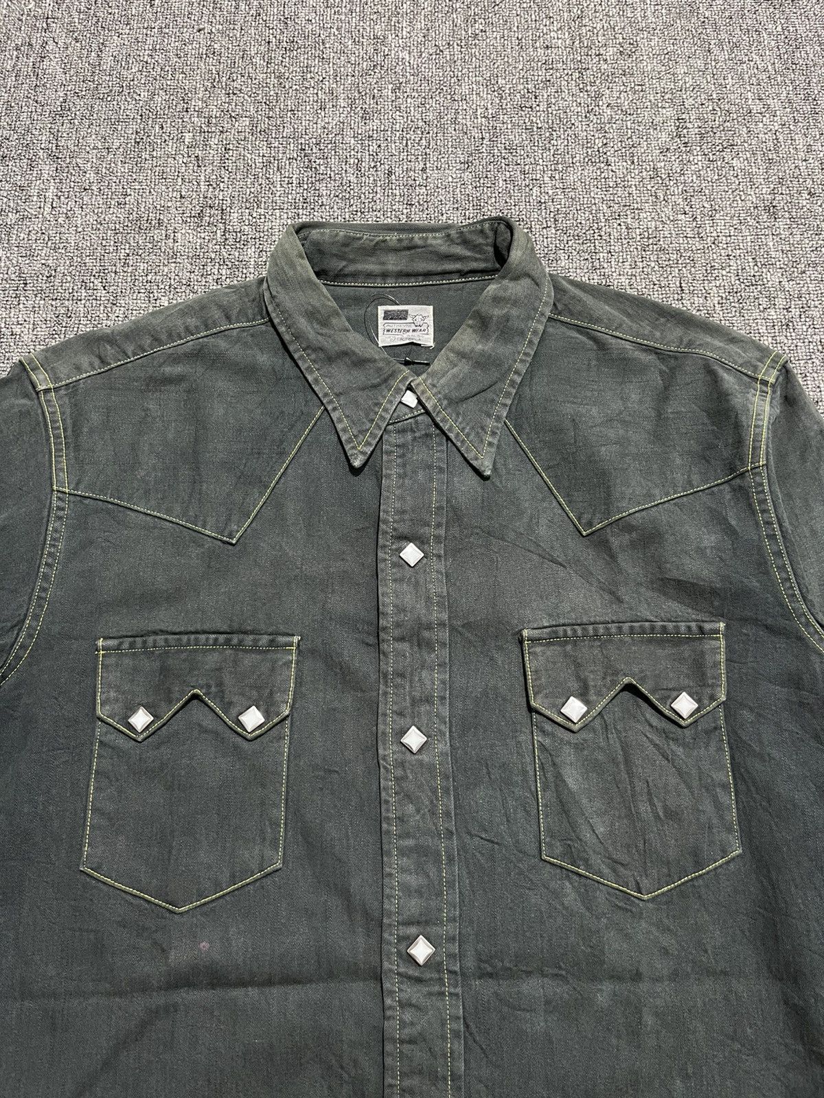 Levi's vintage levi's western wear snap button big E Size US L / EU 52-54 / 3 - 1 Thumbnail