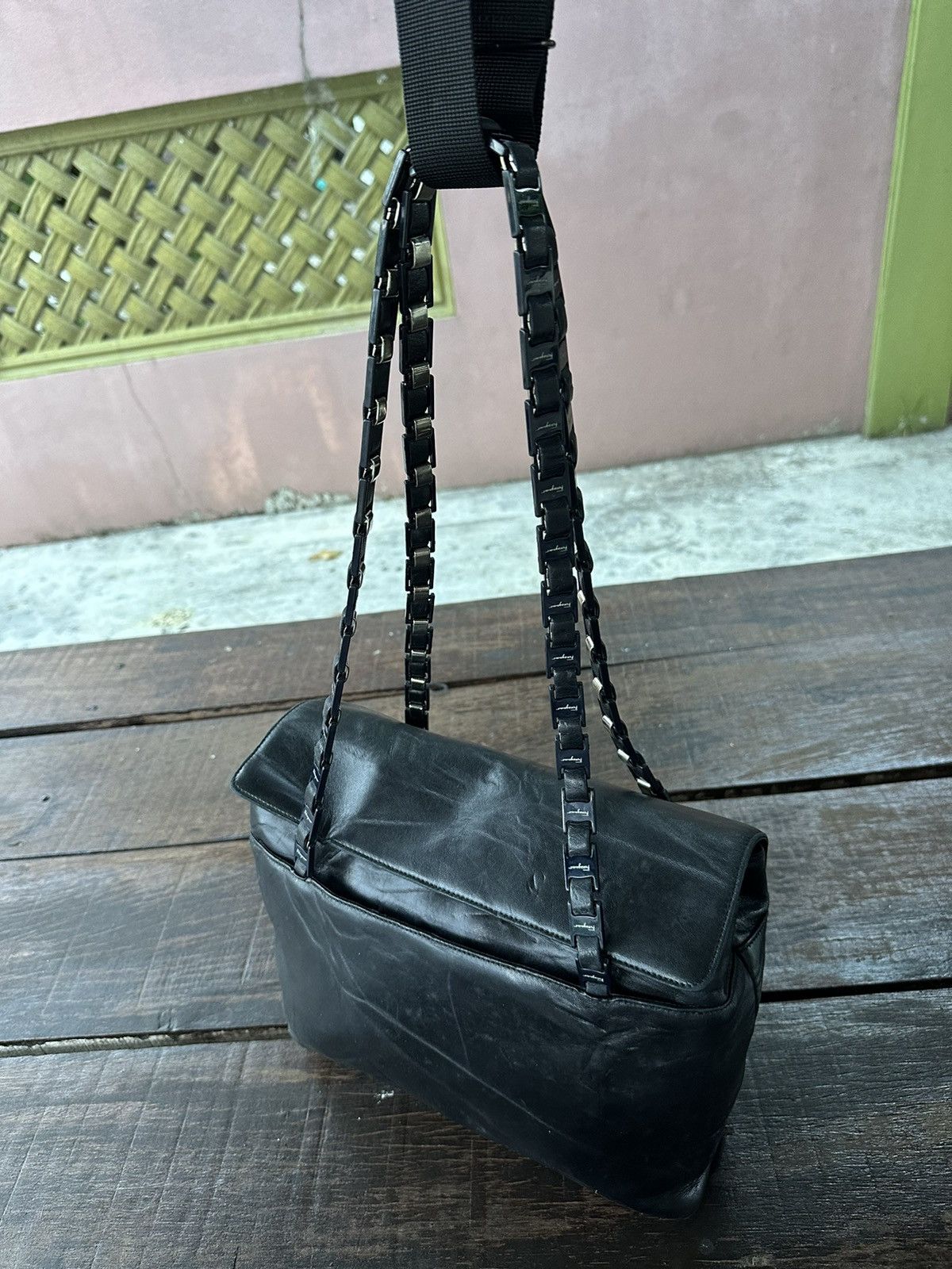 Salvatore Ferragamo Selvatore ferragamo black leather chain shoulder bag Size ONE SIZE - 4 Thumbnail