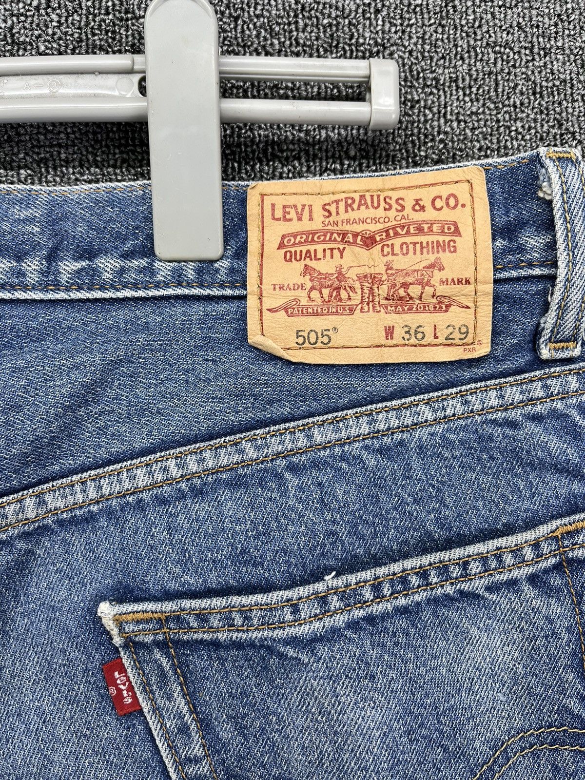 Levi's Vintage Levi's 505 Regular Fit Rare Jeans Denim Pants Size US 36 / EU 52 - 9 Thumbnail