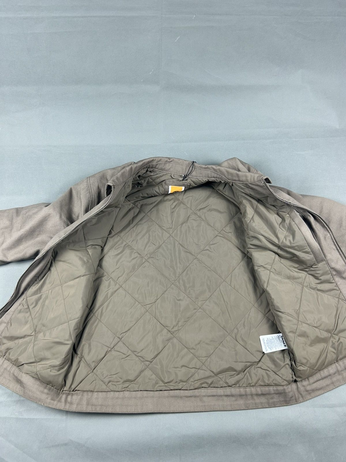 Timberland Timberland Lightweight Brown Jacket with Collar – Size L Size US L / EU 52-54 / 3 - 10 Thumbnail
