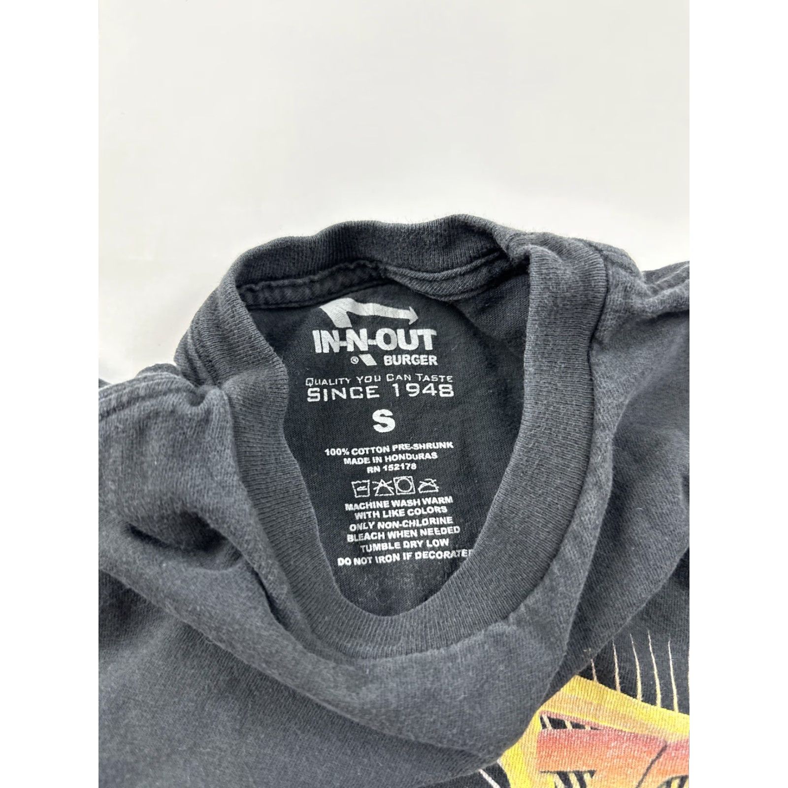 Vintage IN-N-Out Burger Shirt Unisex Adults Small White California 70th Anniversary 1948-2018 Double-Sided Logo Crew Neck Short Sleeve T-Shirt Size US S / EU 44-46 / 1 - 3 Thumbnail