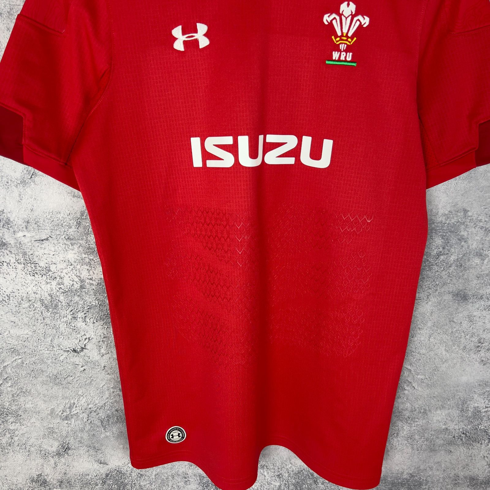 Under Armour Under Armour Wales Rugby Shirt Boys Size XL Red ` Size US S / EU 44-46 / 1 - 3 Thumbnail
