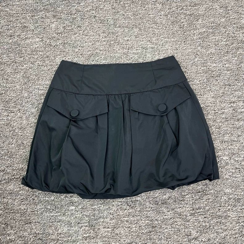 Louis Vuitton Louis Vuitton Black Bud Skirt Size 35" - 1 Thumbnail