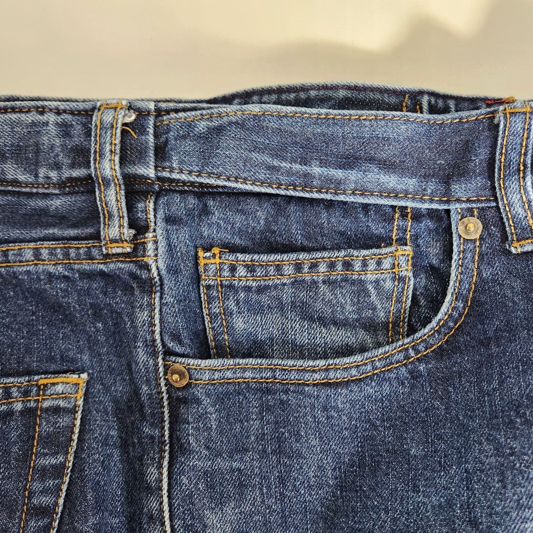 Lands' End Lands' End Mens Jeans Comfort Waist Flannel-Lined Tapered Leg 38x29 Blue Denim 5-Pocket Regular Rise Mid Zipper Size US 38 / EU 54 - 4 Thumbnail