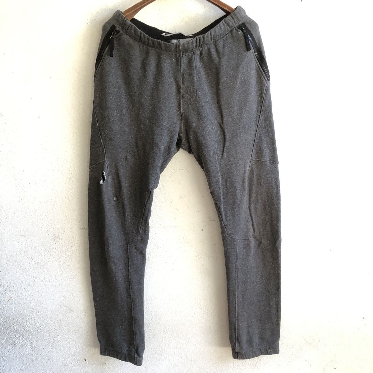 Stone Island autumn/winter 2016 STONE ISLAND distressed style sweatpant Size US 36 / EU 52 - 3 Thumbnail